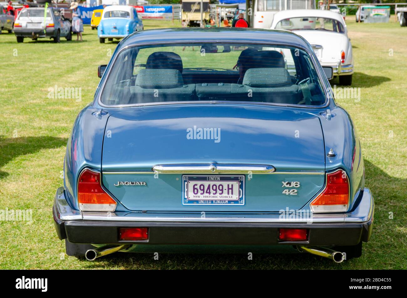 Rückansicht einer Jaguar XJ6 4,2-Liter-Limousine aus dem Jahr 1984. Stockfoto