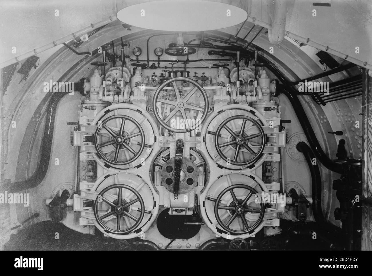 Torpedorohre, amerikanisches U-Boot Ca. 1910-1915 Stockfoto