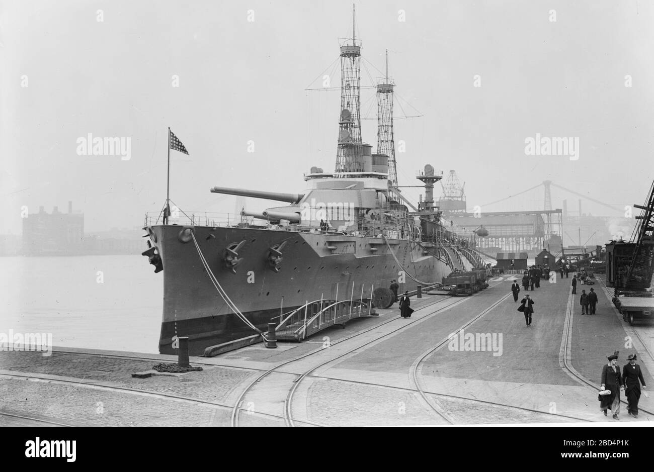 U.S.S.F. Texas Battleship am Dock Ca. 1914 Stockfoto