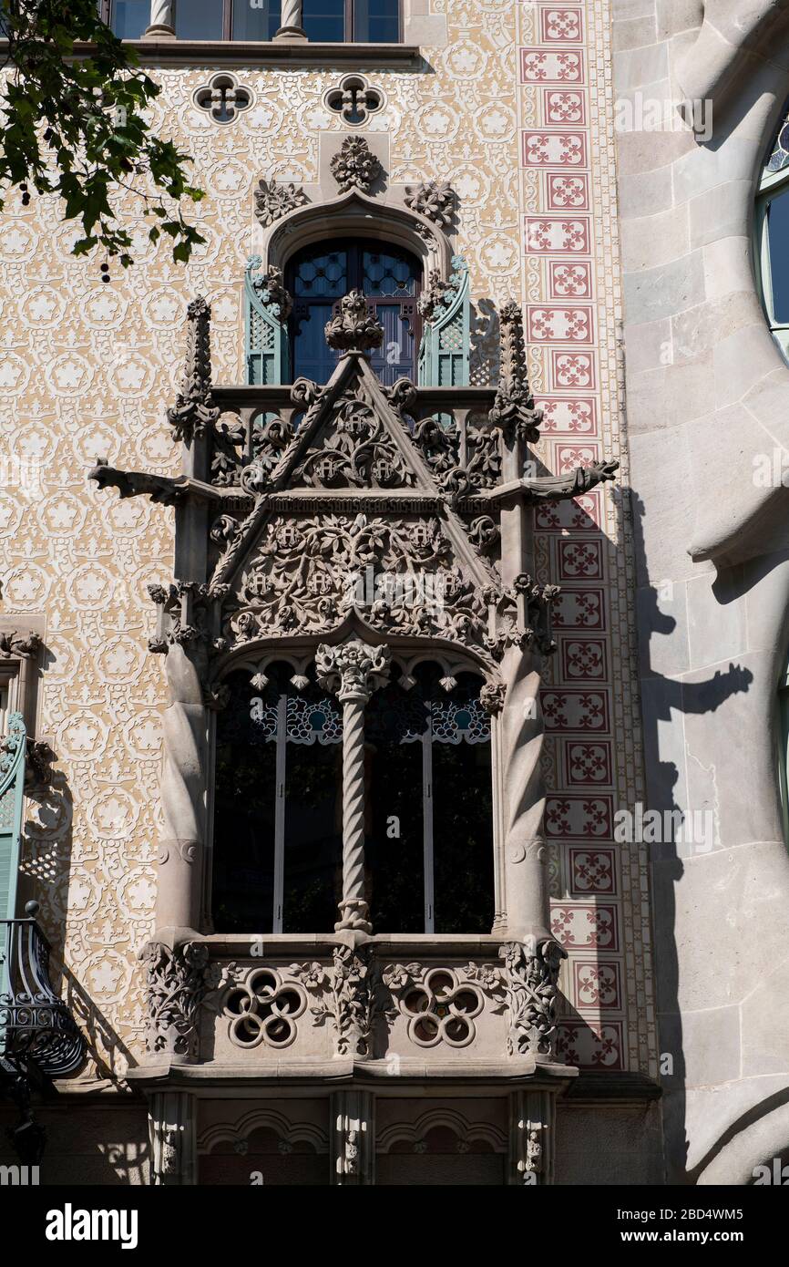 Balkon der Casa Amatller vom Architekten Josep Puig i Cadafalch, Passeig de Gràcia, Illa de la Discòrdia, Eixample, Barcelona, Katalonien, Spanien, Europa Stockfoto