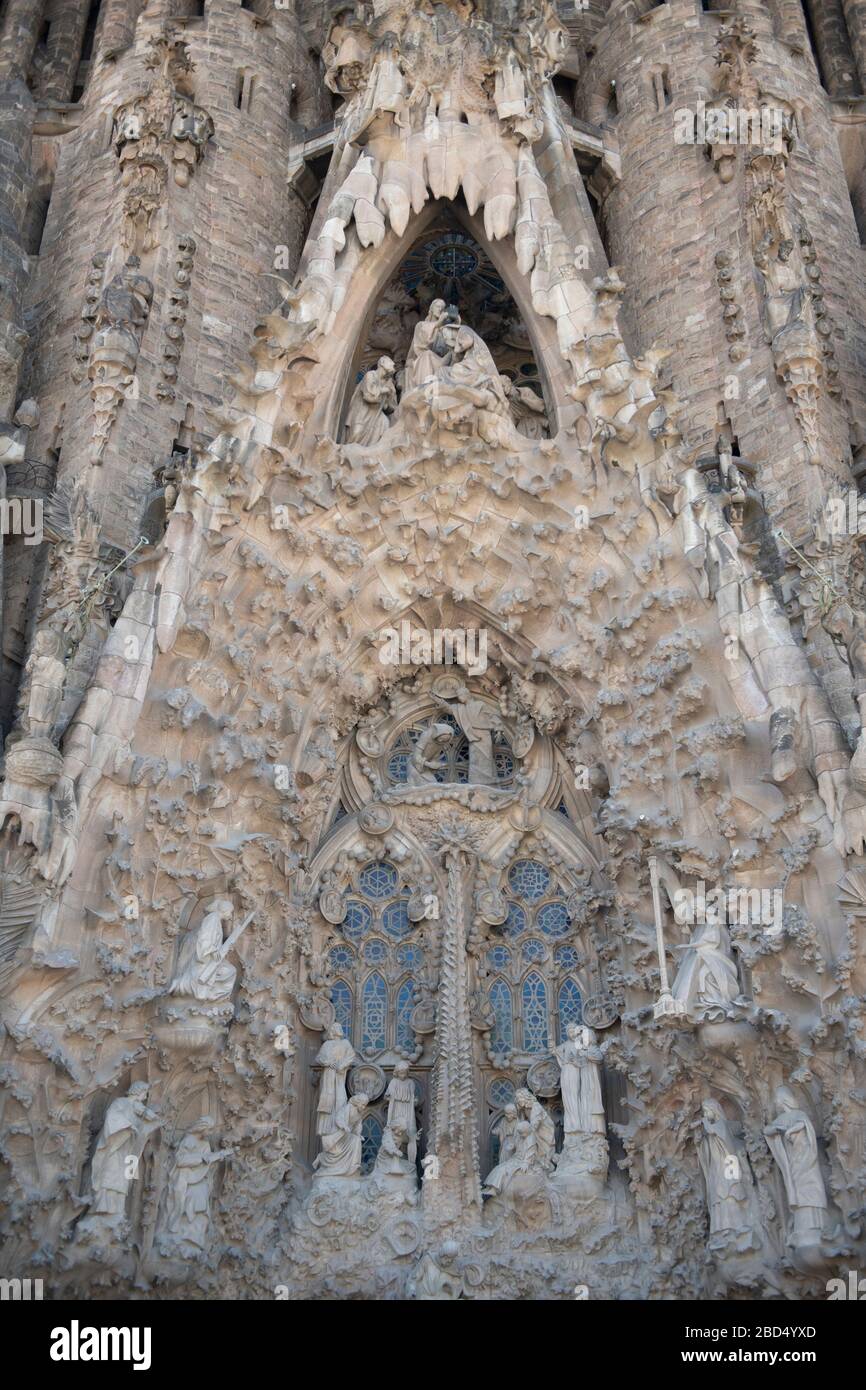 Krippe façade, Basílica de la Sagrada Família des Architekten Antoni Gaudi, UNESCO-Weltkulturerbe, Carrer de Mallorca, Barcelona, Katalonien, Spanien Stockfoto
