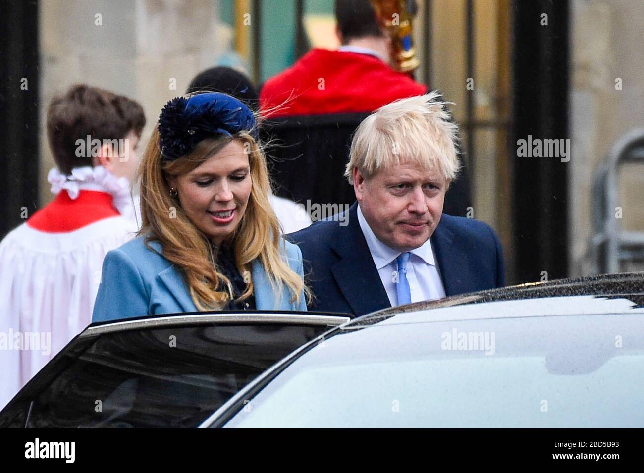 London, Großbritannien. April 2020. DATEIFOTO Boris Johnson, Premierminister, auf Intensivpflege mit COVID 19-Symptomen, während Fiance Carrie Symonds sich zu Hause selbst isoliert. Foto aufgenommen am 9. März 2020. Boris Johnson, Premierminister, und Fiance Carrie Symonds verlassen die Westminster Abbey, nachdem sie am Commonwealth Day den jährlichen Gottesdienst besucht haben. Kredit: Stephen Chung / Alamy Live News Stockfoto