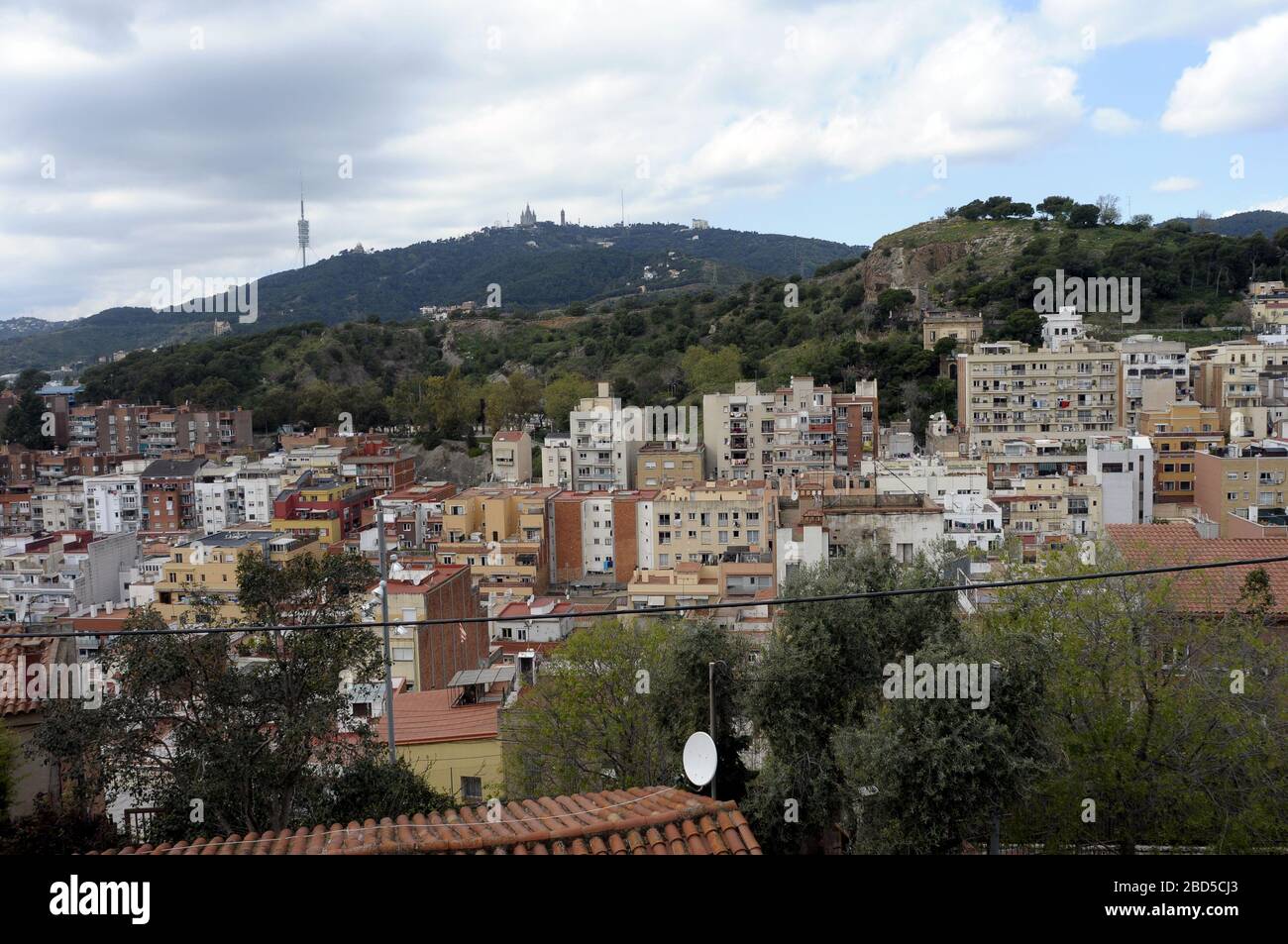 Allgemeine Ansicht der Bezirke Vallcarca Gracia und El Colli, Barcelona, Spanien. Stockfoto