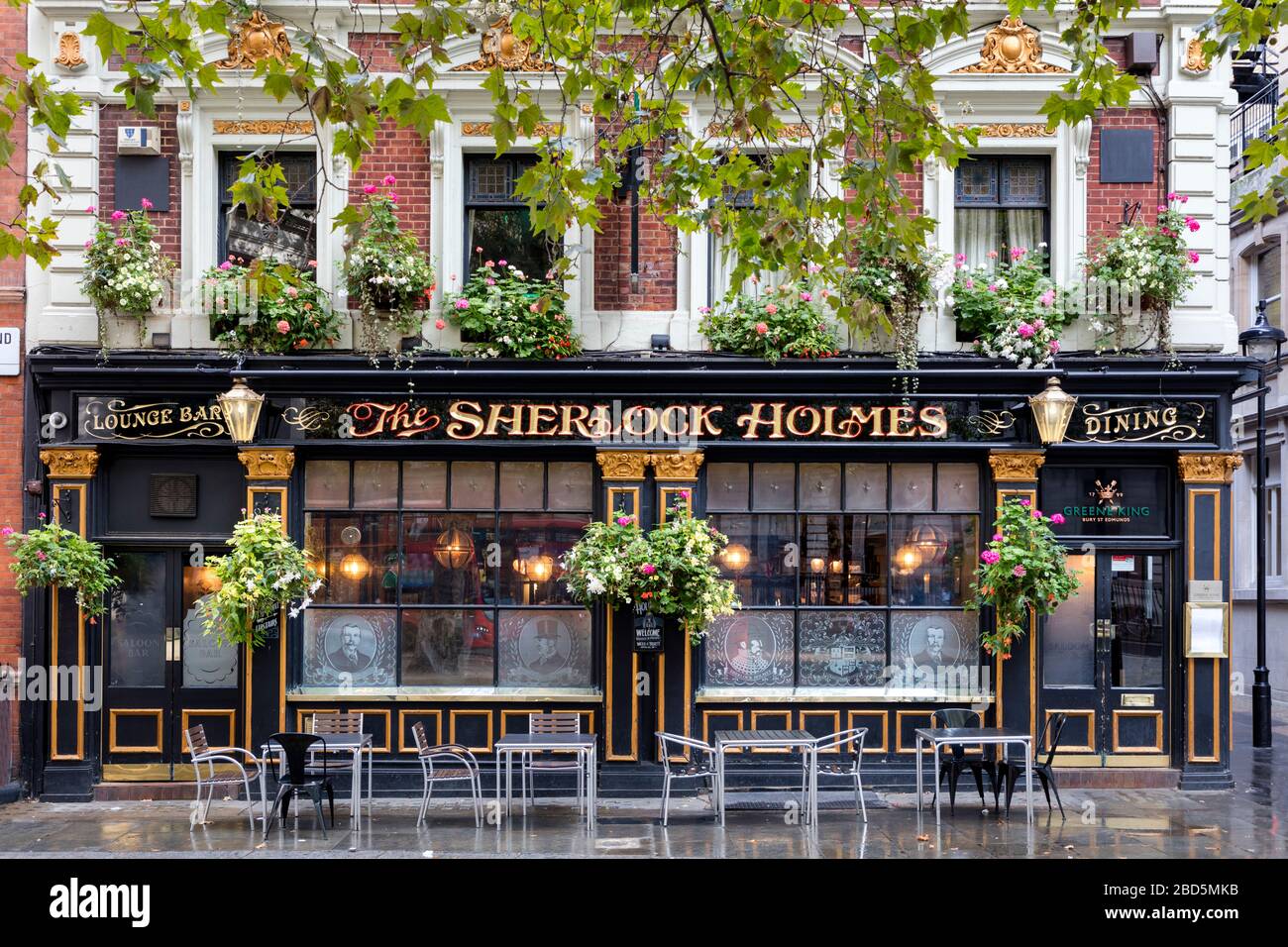 Der Sherlock Holmes Pub in der Nähe von Trafalgar, London, England, Großbritannien Stockfoto
