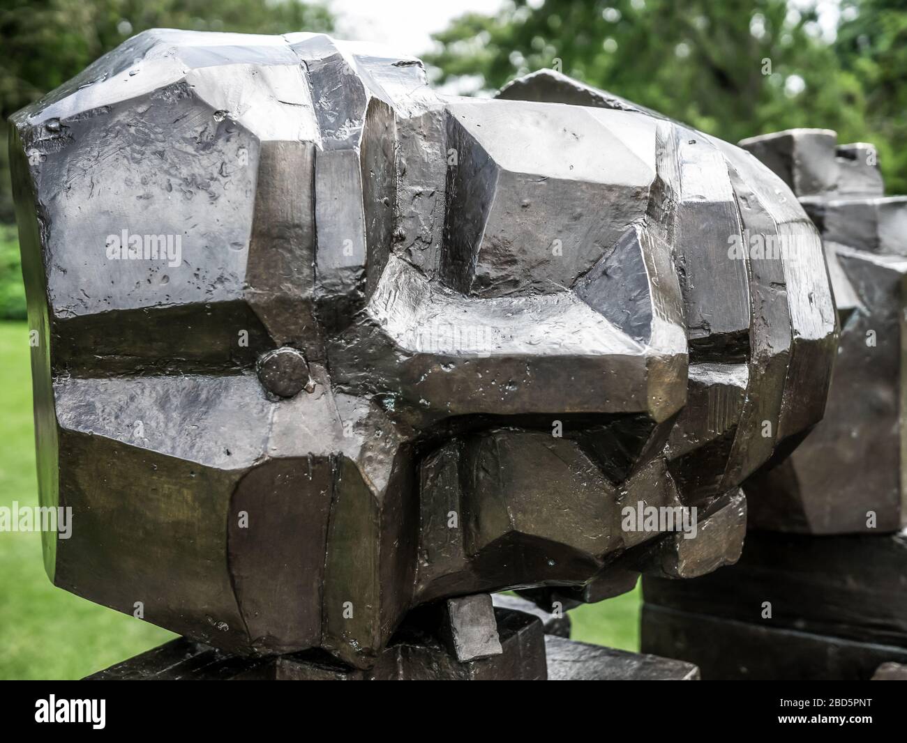 Ein Maximis Ad minima, Kew Gardens, Sculpture, Nahaufnahme des Kopfes Stockfoto