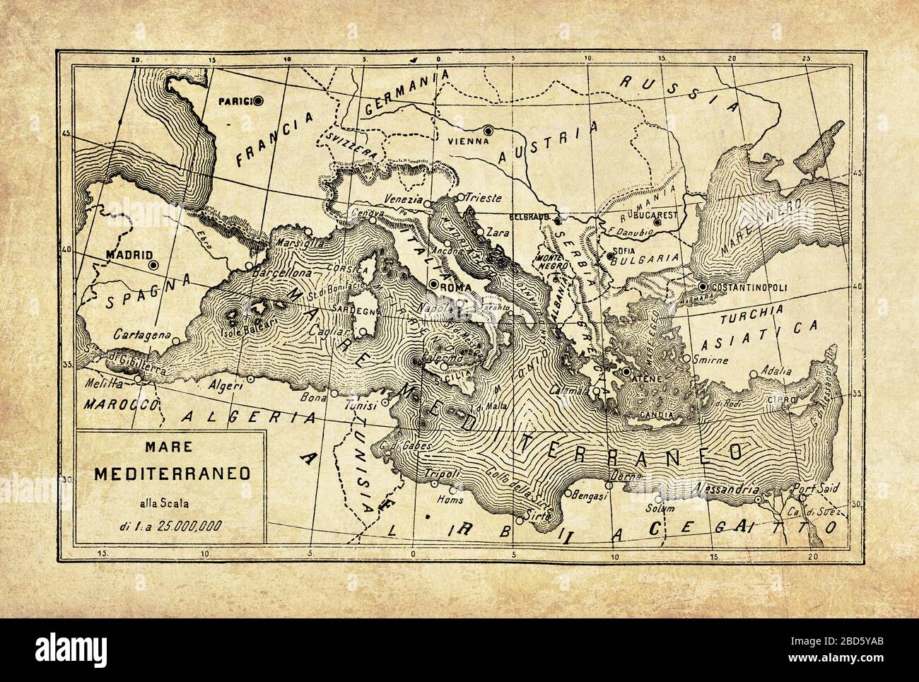 Alte Karte des Mittelmeeres, die fast vollständig von Südeuropa und Nordafrika umschlossen ist, die durch die Straße von Gibraltar mit dem Atlantischen Ozean verbunden ist, mit geografischen italienischen Namen und Beschreibungen Stockfoto