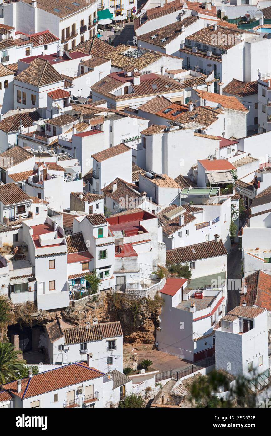 Ojen, im Landesinneren Costa del Sol, Provinz Málaga, Spanien. Stockfoto
