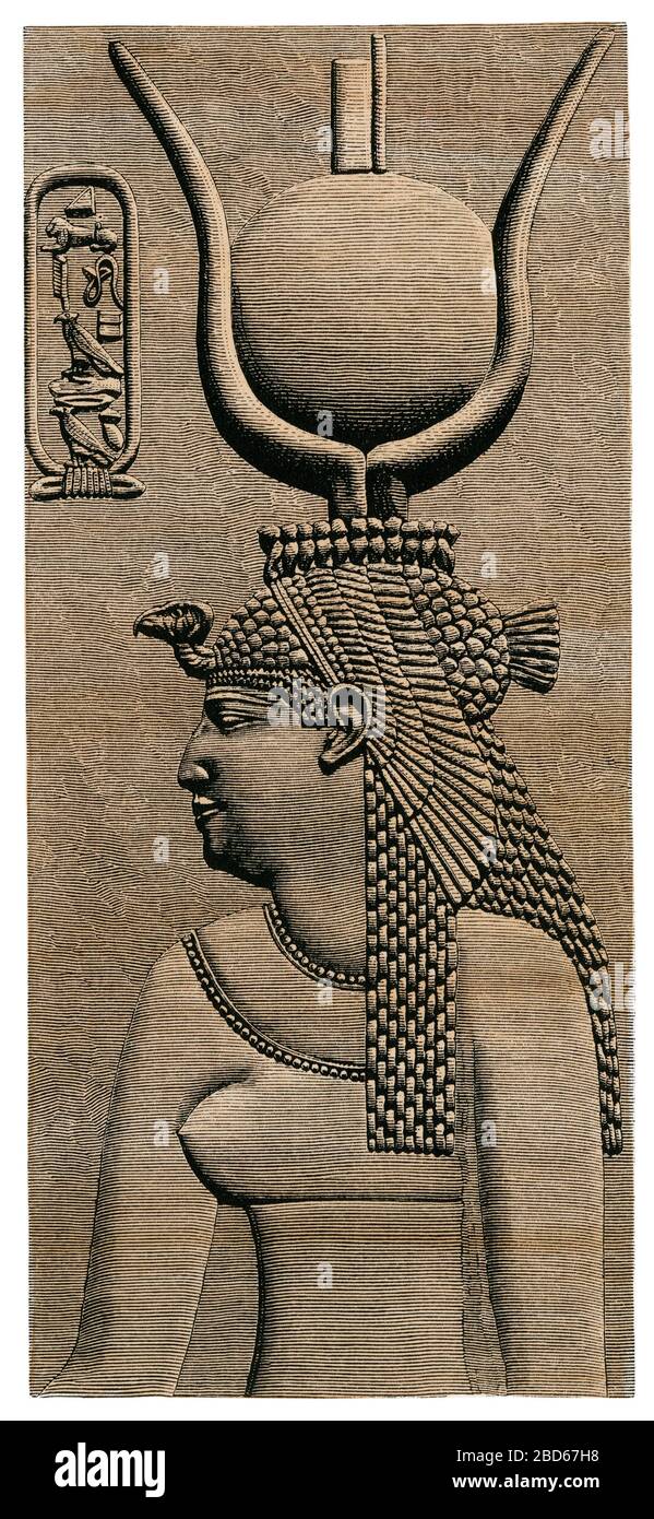 Kleopatra. Handfarbener Holzschnitt eines Flachreliefs am Dendera-Tempel Stockfoto