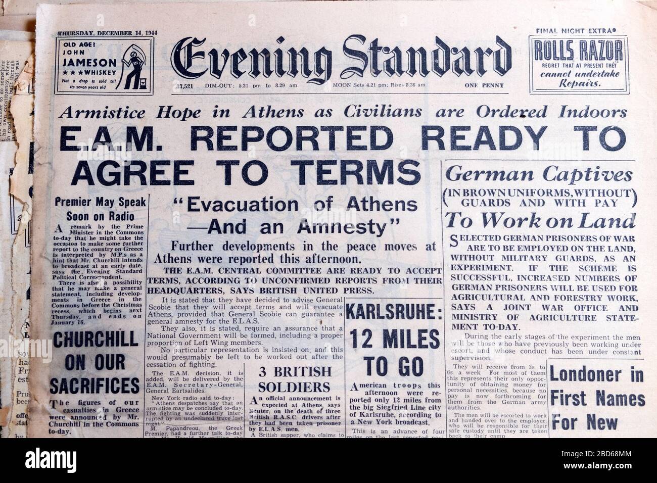 'E.A.M berichtet bereit, den Bedingungen zuzustimmen'14. Dezember 1944 Evening Standard WWII britische Vintage-Zeitung Schlagzeilen in London England Großbritannien Großbritannien Stockfoto