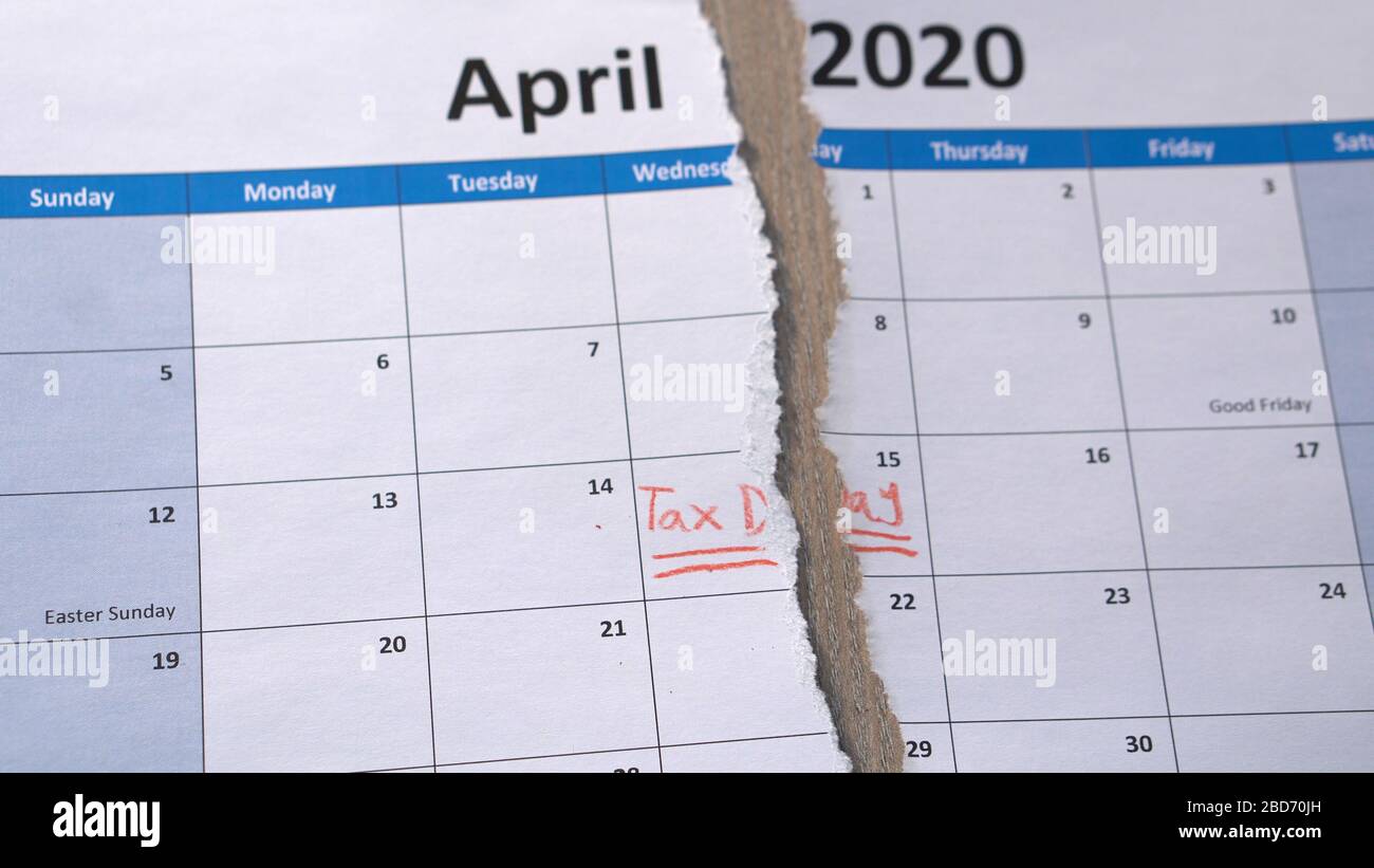 Abgekratzter Steuertag im April 2020-Kalender. Die Anmeldefrist wurde auf den 15. Juli verschoben. Stockfoto