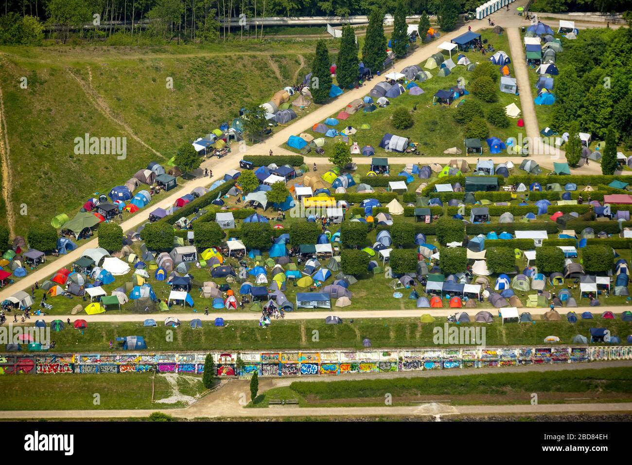 , Rock Hard Festival 2015 im Park Nordsternpark in Gelsenkirchen, 24.05.2015, Luftbild, Deutschland, Nordrhein-Westfalen, Ruhrgebiet, Gelsenkirchen Stockfoto