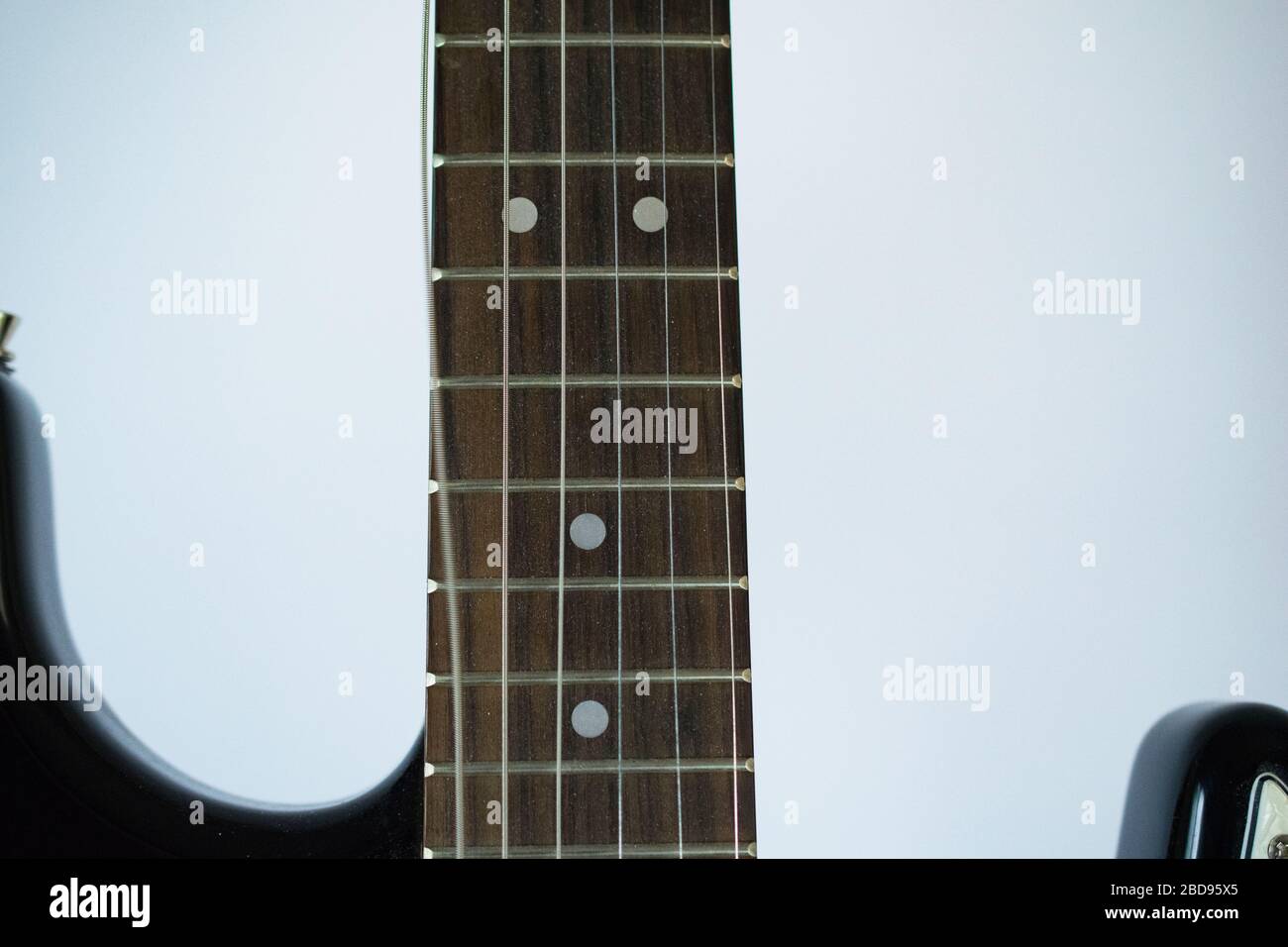 Low E String on Electric Guitar Wiggling Stockfoto