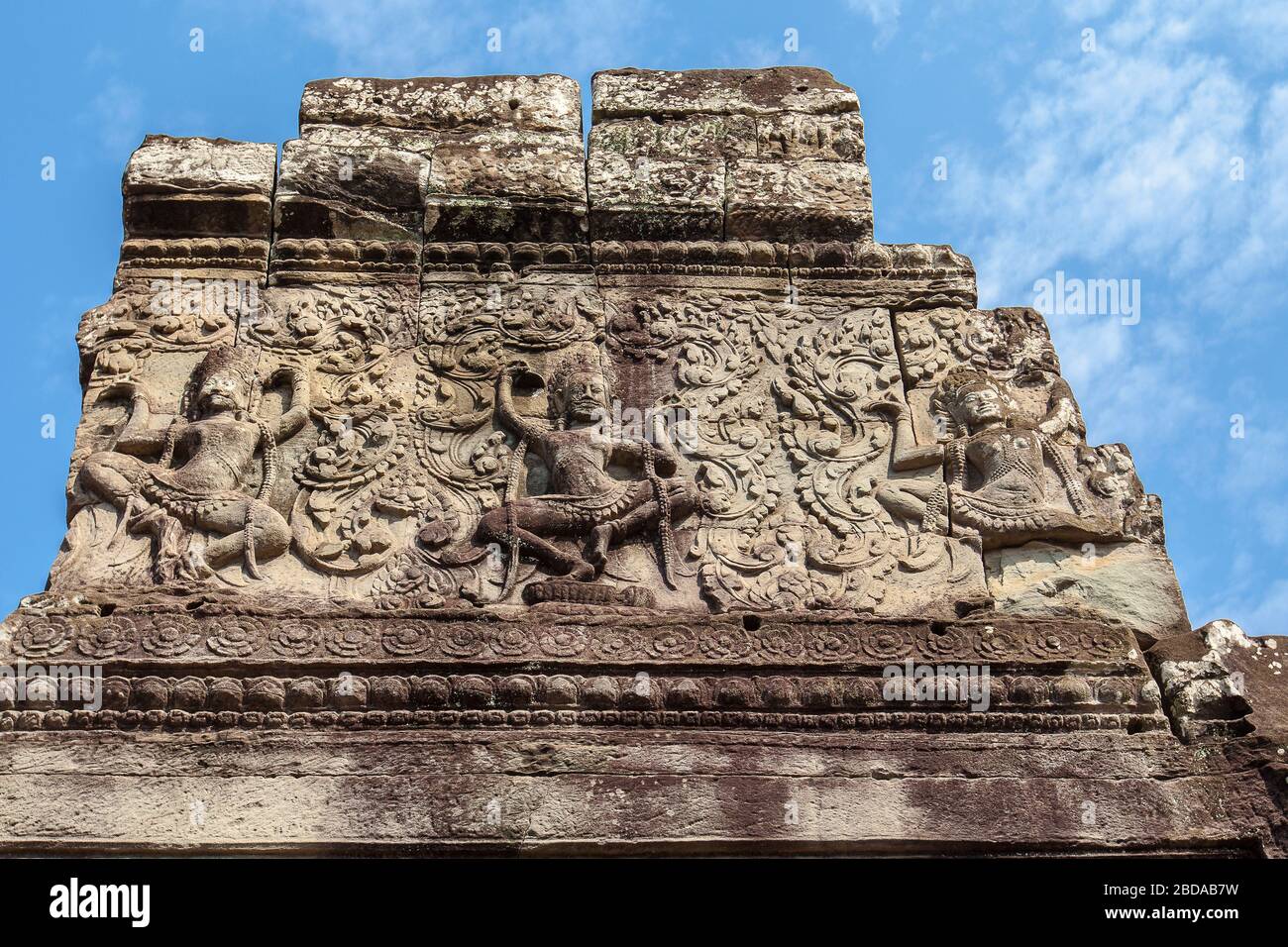 Apsara Tänzer, Basrelief von Angkor, Kambodscha Stockfoto