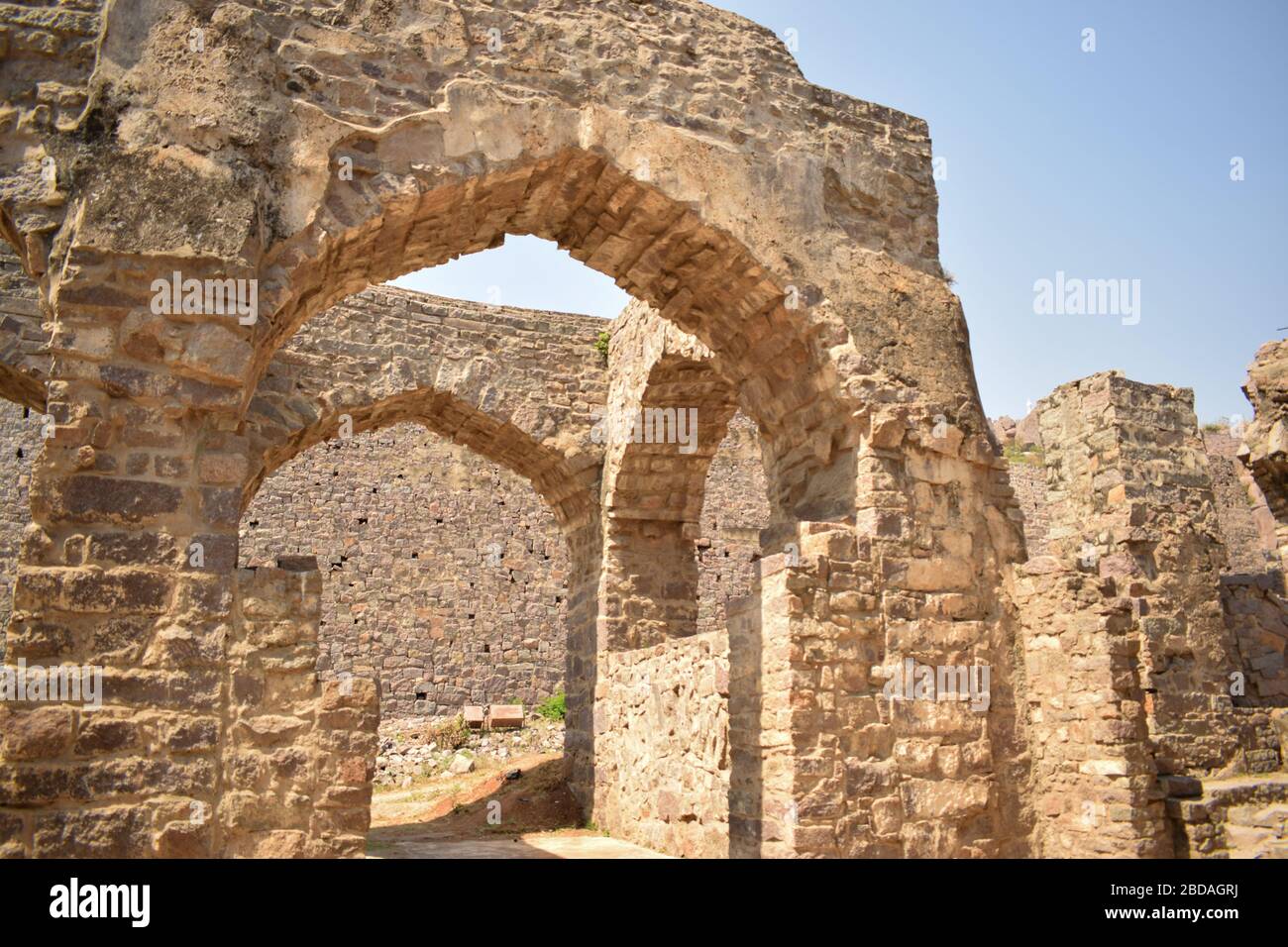 Old Historical Golconda Fort Ruined Walls in India Hintergrundfoto Stockfoto