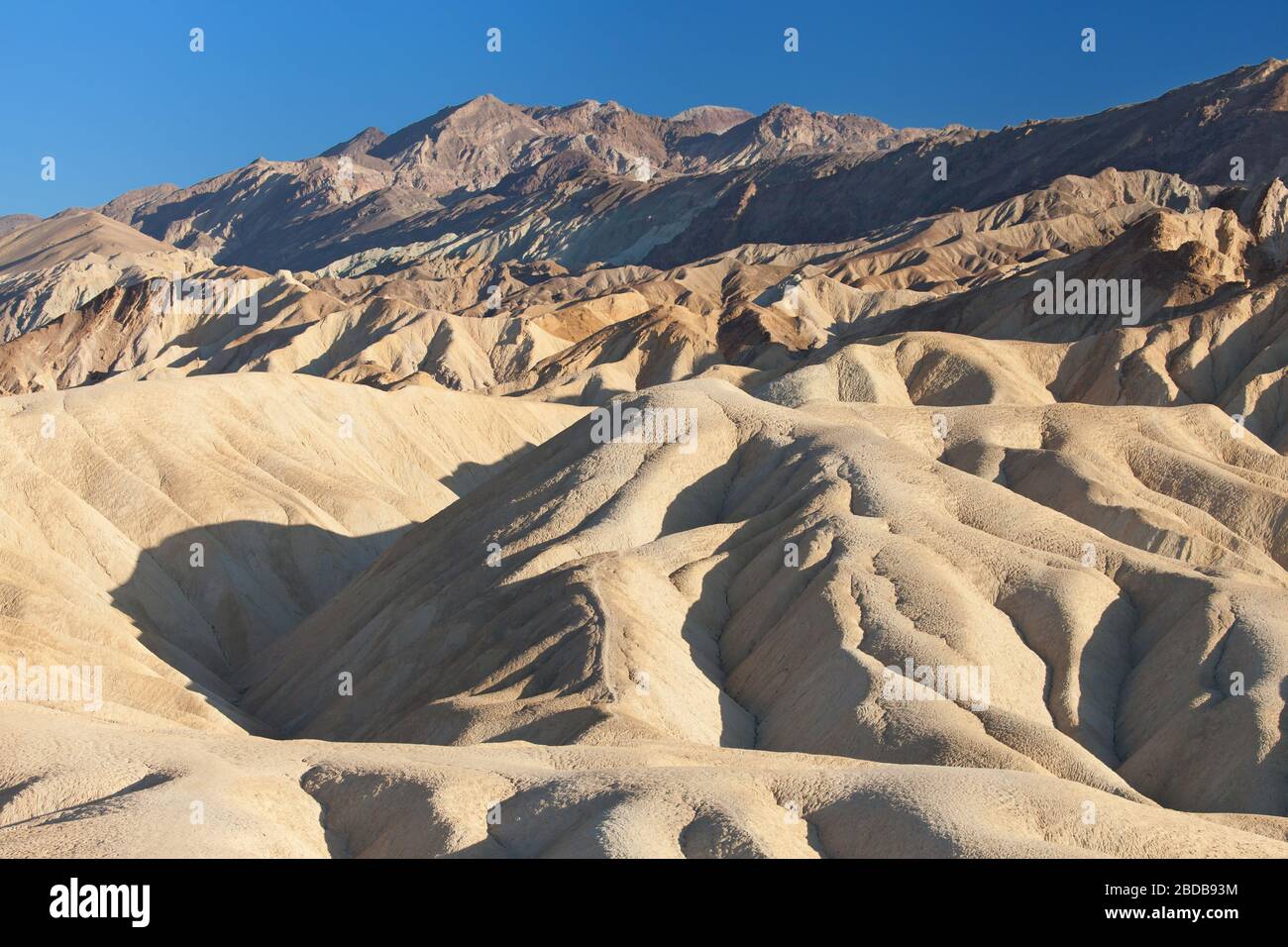 Sandsteinformationen am Zabriskie Point im Tod Valley National Park, Kalifornien, Vereinigte Staaten. Stockfoto