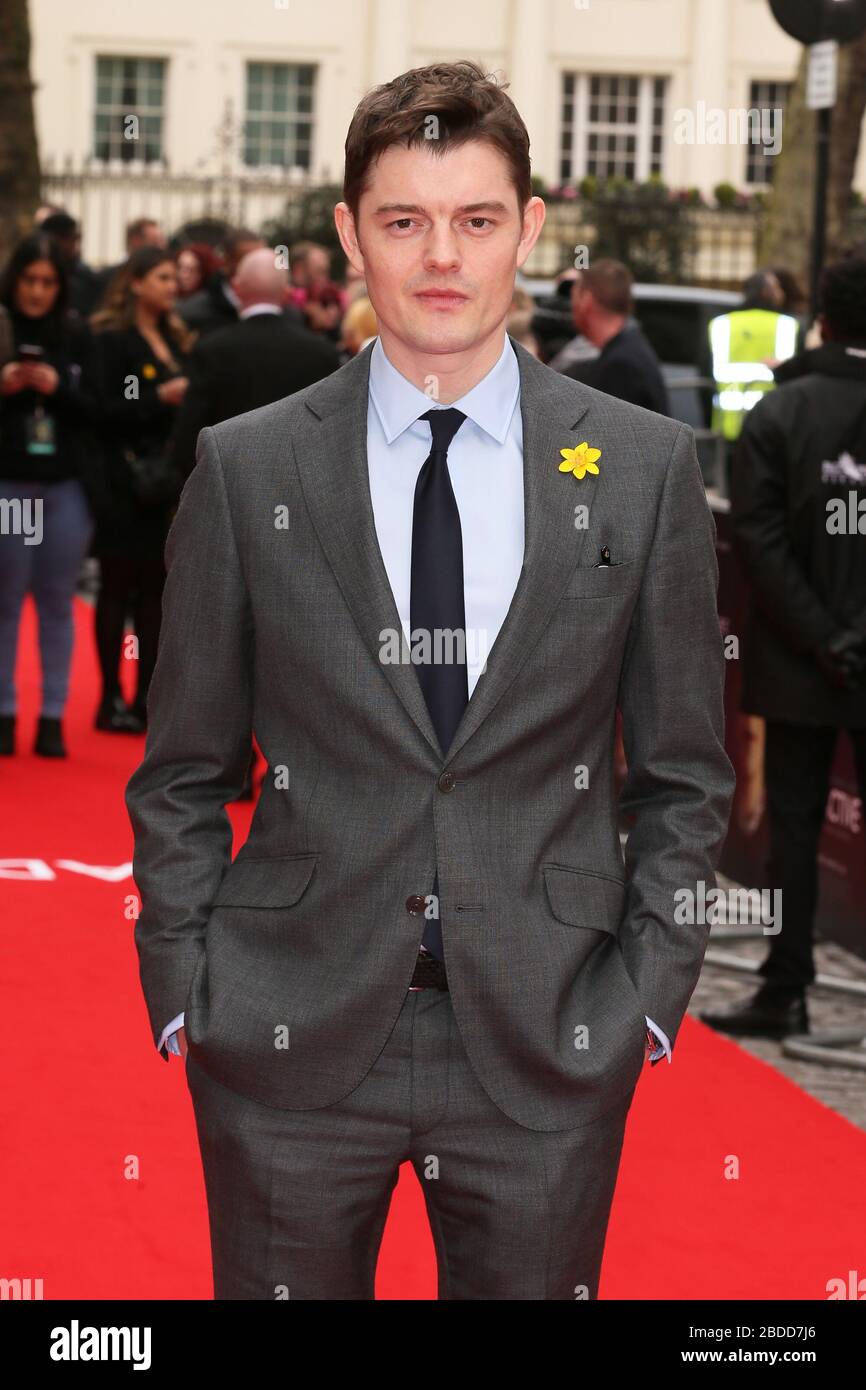 Die britische Premiere von "RADIOACTIVE" fand auf der Curzon Mayfair statt - Ankunftshalle mit: Sam Riley Where: London, Großbritannien Wenn: 08. März 2020 Kredit: Mario Mitsis/WENN.com Stockfoto