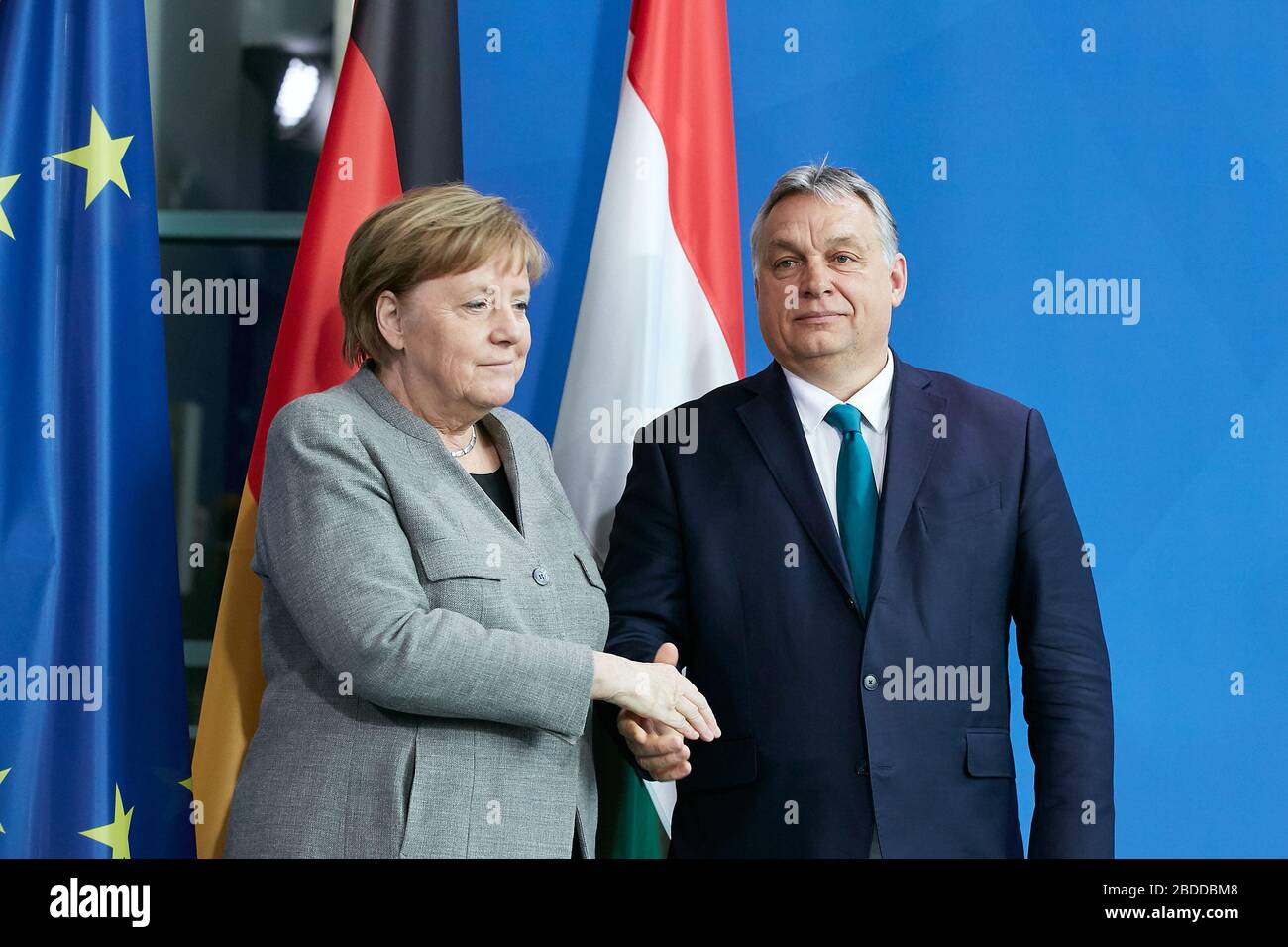 10.02.2020, Berlin, Berlin, Deutschland - Bundeskanzlerin Angela Merkel begrüßt den ungarischen Ministerpräsidenten Viktor Orban bei seinem Staatsbesuch bei der Kanzlerin Stockfoto