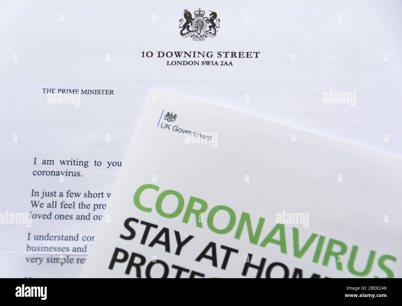 London, England, Großbritannien. April 2020. Coronavirus Brief des britischen Premierministers Boris Johnson kommt per Post an © Benjamin John Stockfoto