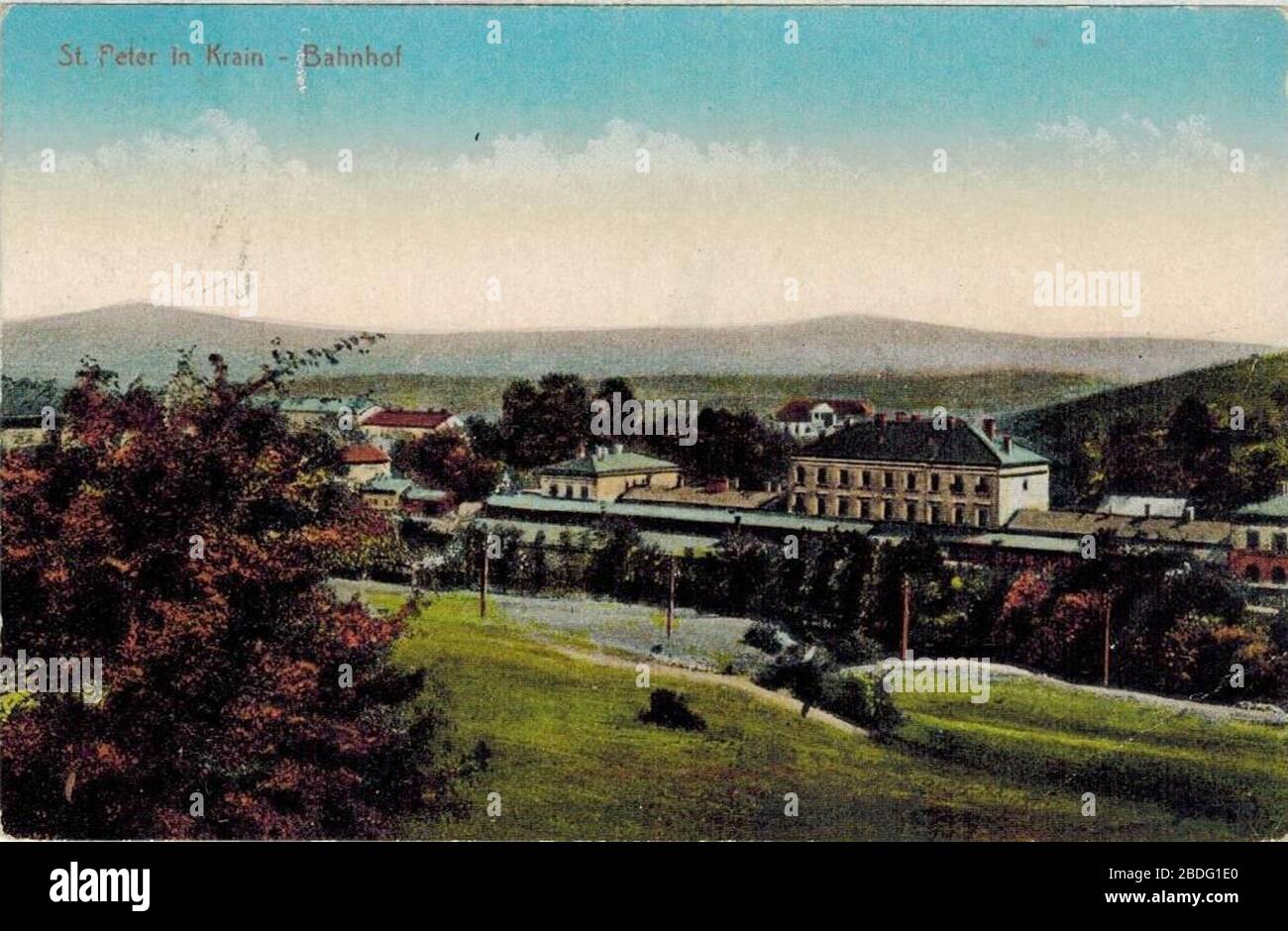 'Englisch: Postkarte von Pivka.; 1910; http://www.ebay.de/itm/AK-St-Peter-in-Krain-Bahnhof-gel-1910er-Jahre-120-/171873015436; Unbekannter Autor; ' Stockfoto