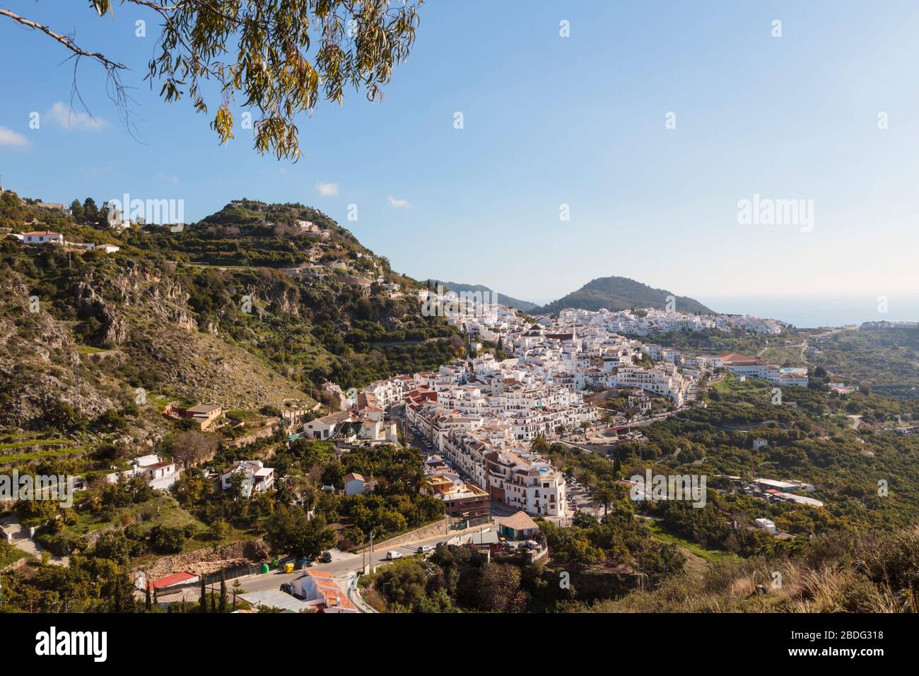 Frigiliana, Provinz Malaga, Andalusien, Südspanien. Typische weiße gewaschenen Bergdorf. Stockfoto