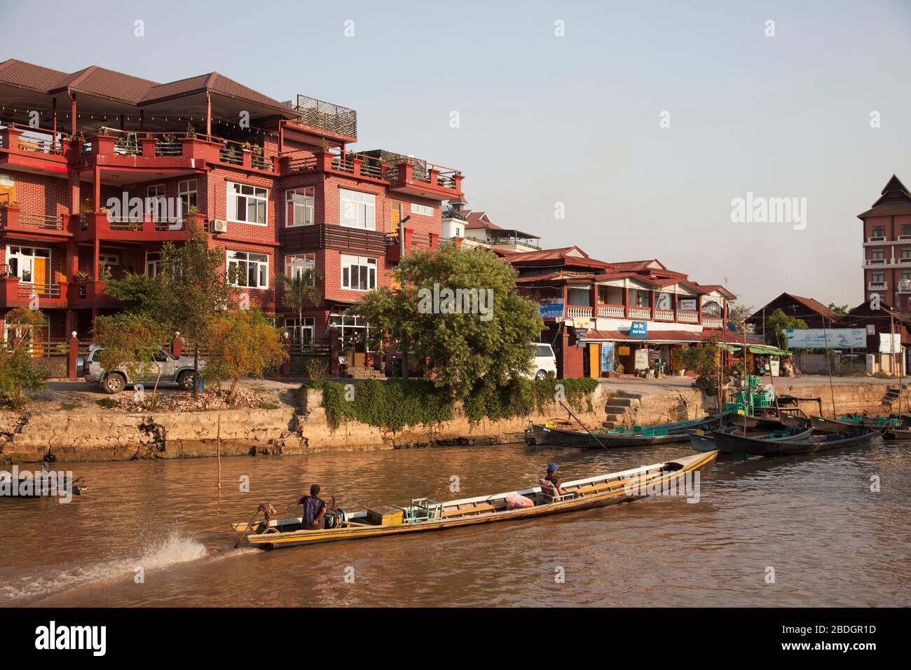 Blick auf das Dorf Nyaungshwe, den See Inle, den Bundesstaat Shan, Myanmar, Asien Stockfoto