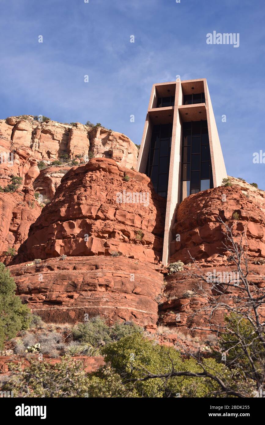 Sedona, Arizona. USA 31. Dezember 2019. Die Heilig-Kreuz-Kapelle. Ein Traum von Marguerite Brunsweg Staude für dieses Haus der Anbetung wurde 1956 fertiggestellt Stockfoto