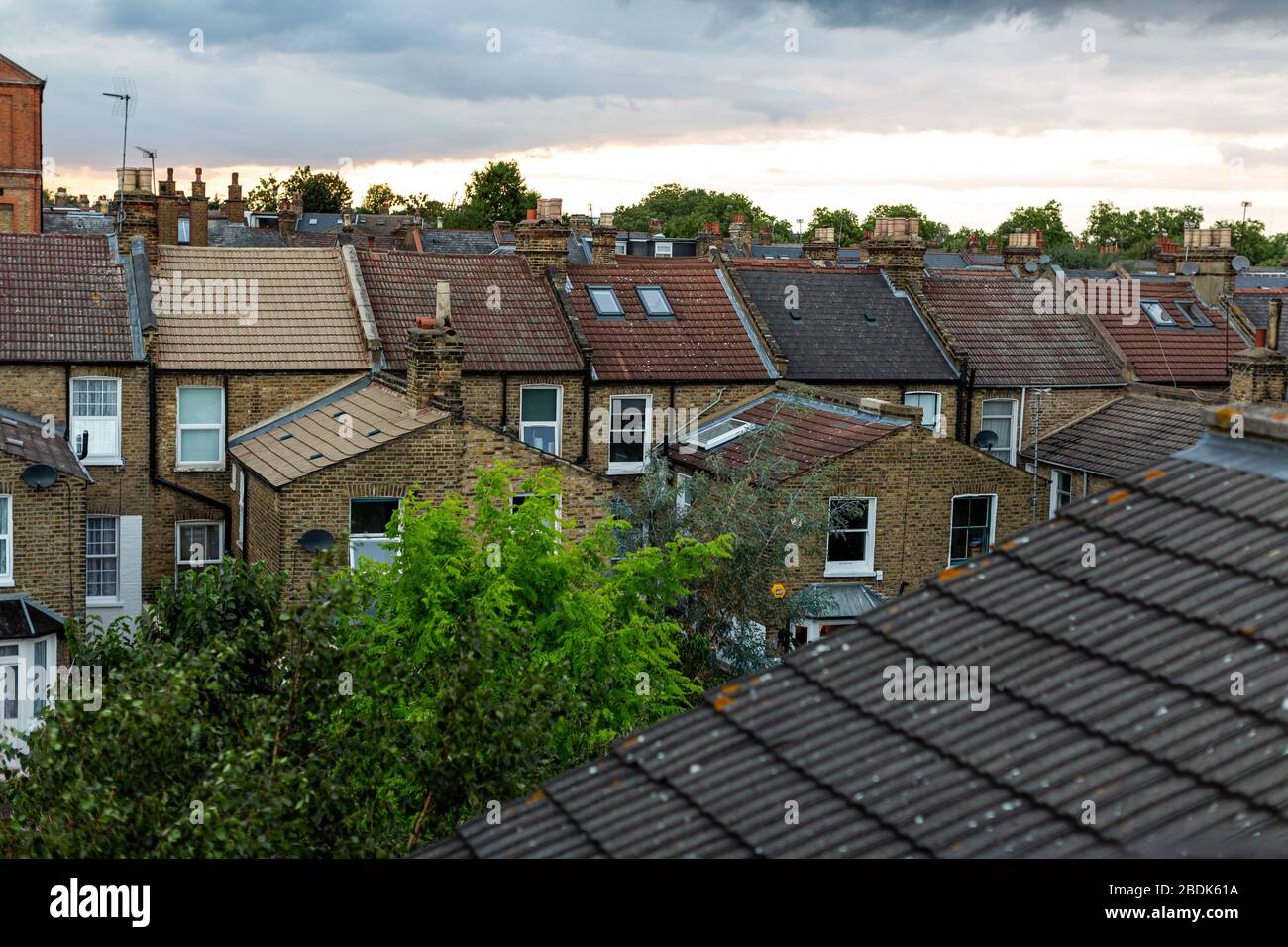 Straßenszenen aus dem London Borough of Hackney. Hackney ist ein großer Stadtteil im Osten Londons und wurde auch als Hackney Proper bezeichnet. Stockfoto