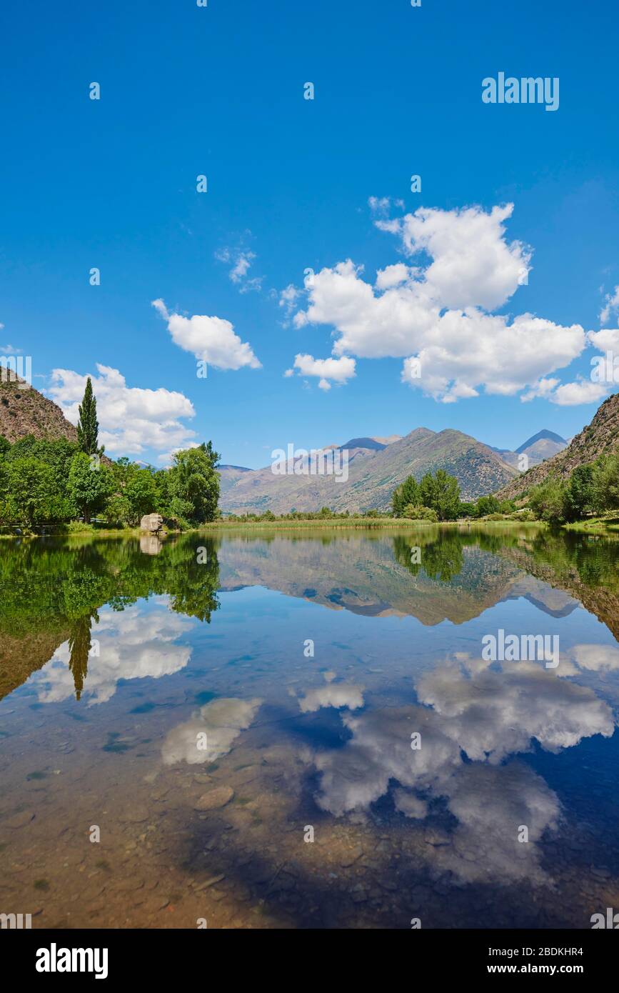 Panta de la Torrassa See in den Bergen, Pyrenäen, Provinz Lleida, Katalonien, Spanien Stockfoto