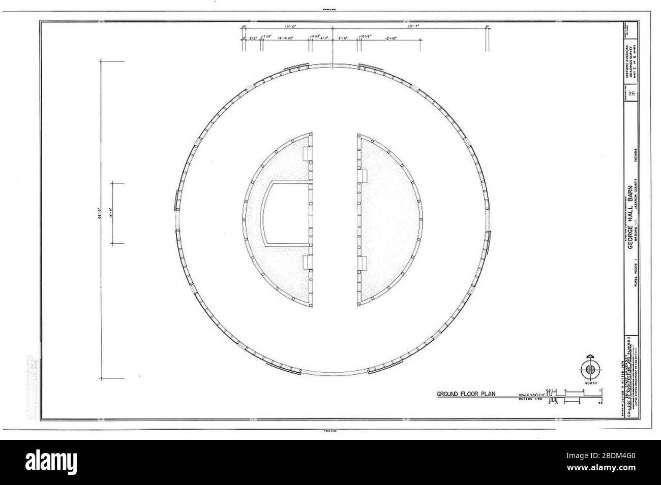 HABS IND,35-MED.V,1A- (Blatt 2 von 6) - George Hall Barn, Rural Route 1, Medora, Jackson County, IN 00002v. Stockfoto
