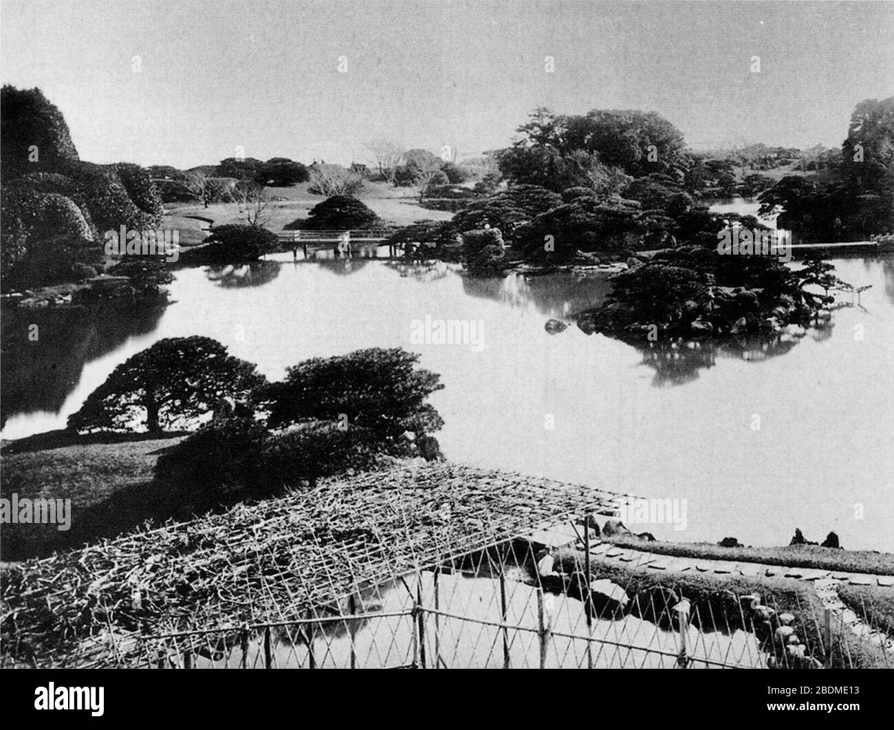 Hama-rikyu Garten, Blick auf den See. Stockfoto