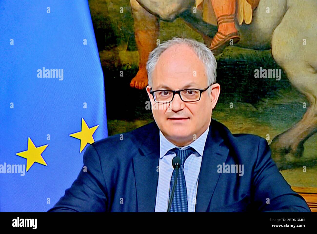 Minister Roberto Gualtieri (Wirtschaft und Finanzen), Presse, Konferenz Corona Virus Covid 19 am 06. April 2020 - Rom Italien Stockfoto