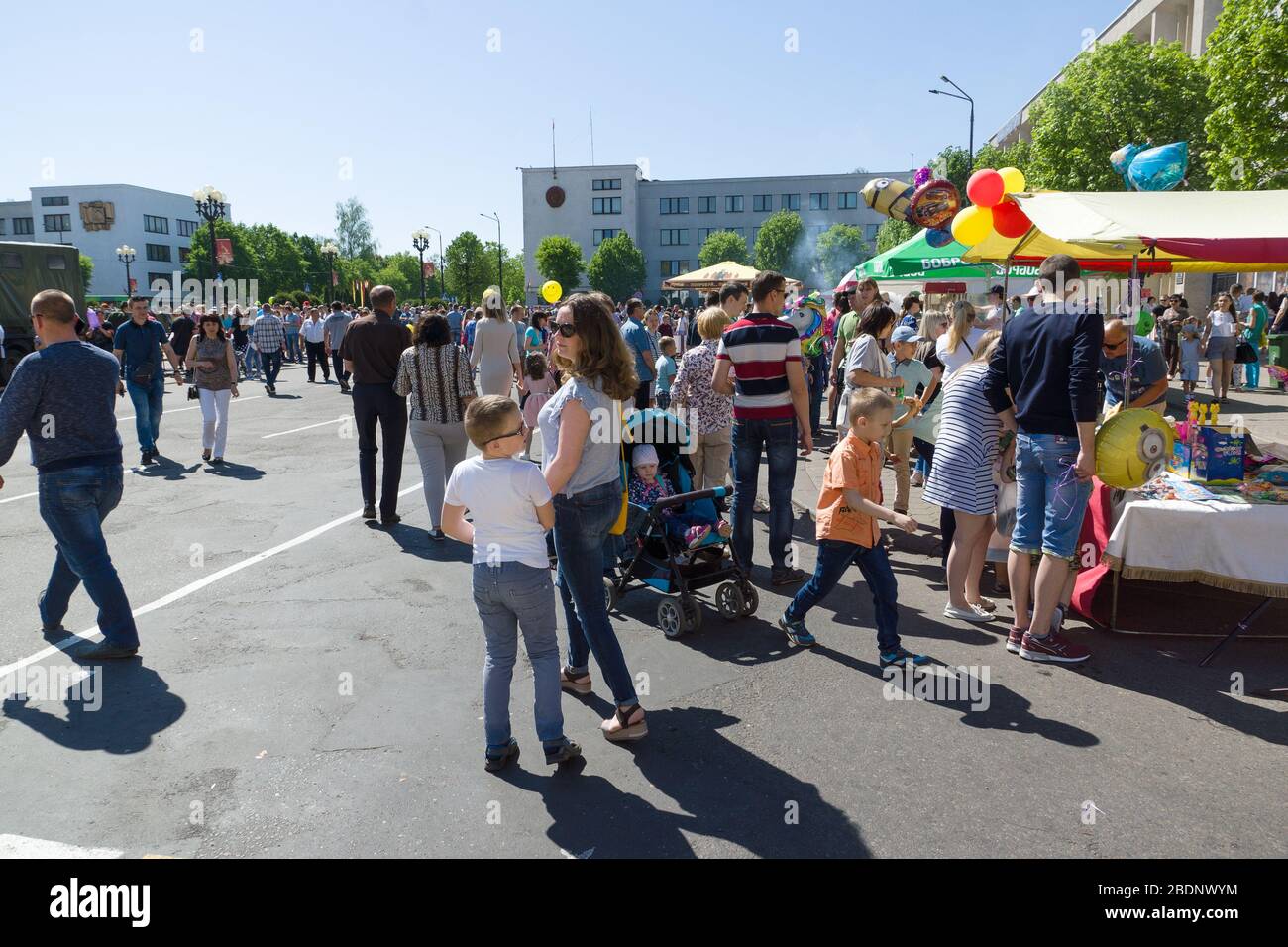 Borisov, Belarus - Mai 09, 2018: Wir feiern den Tag des Sieges in einem großen regionalen Stadt. Stockfoto