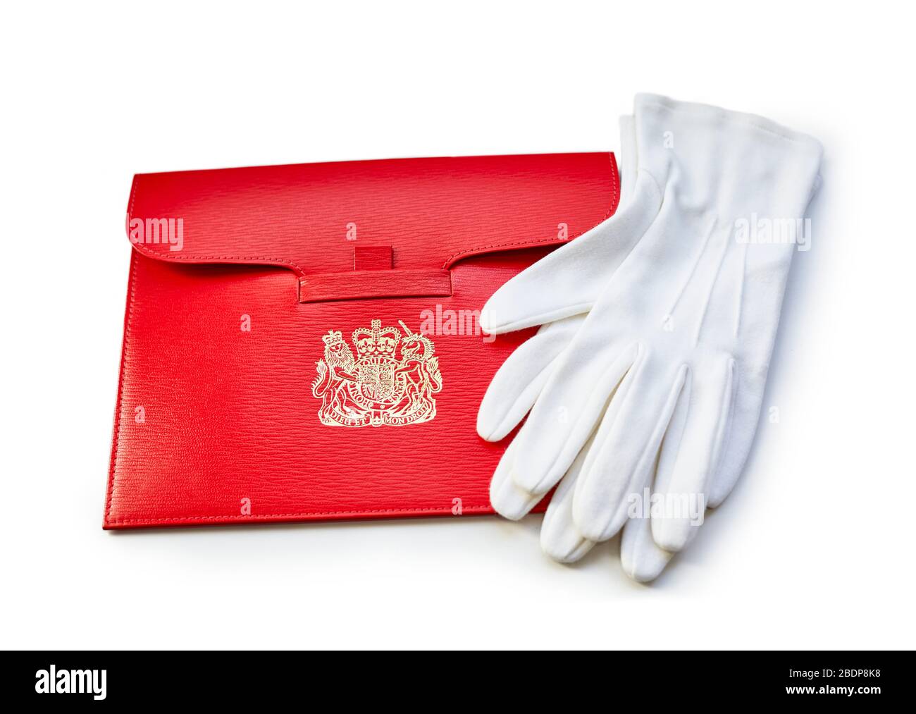 Patentbriefe und weiße Handschuhe eines Königsrats am Silk Day Stockfoto
