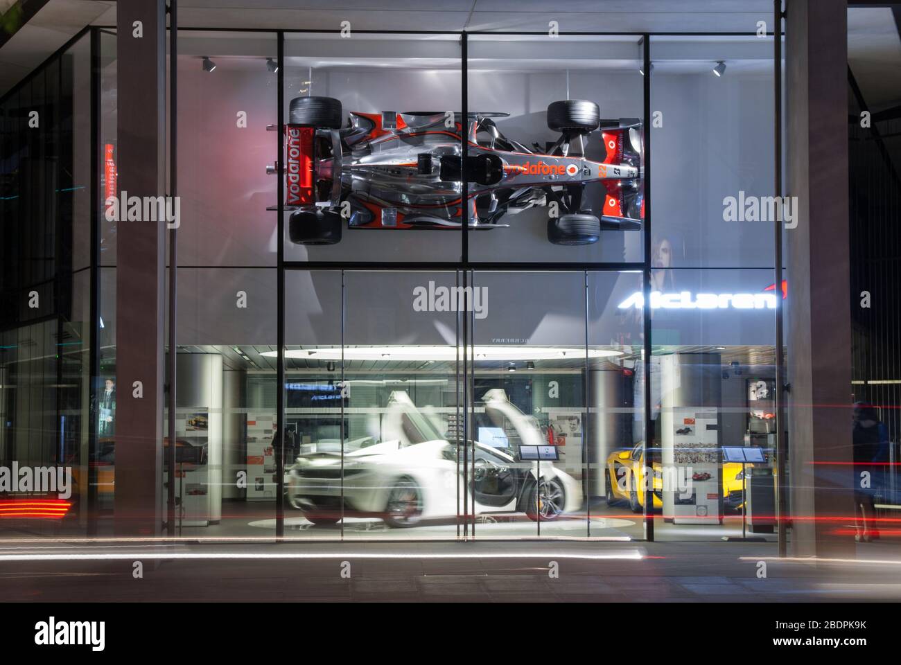 Luxury Apartments Flats Windows One Hyde Park, 100 Knightsbridge, London SW1X 7LJ von Rogers Stirk Harbour + Partners Arup Laing O'Rourke Stockfoto