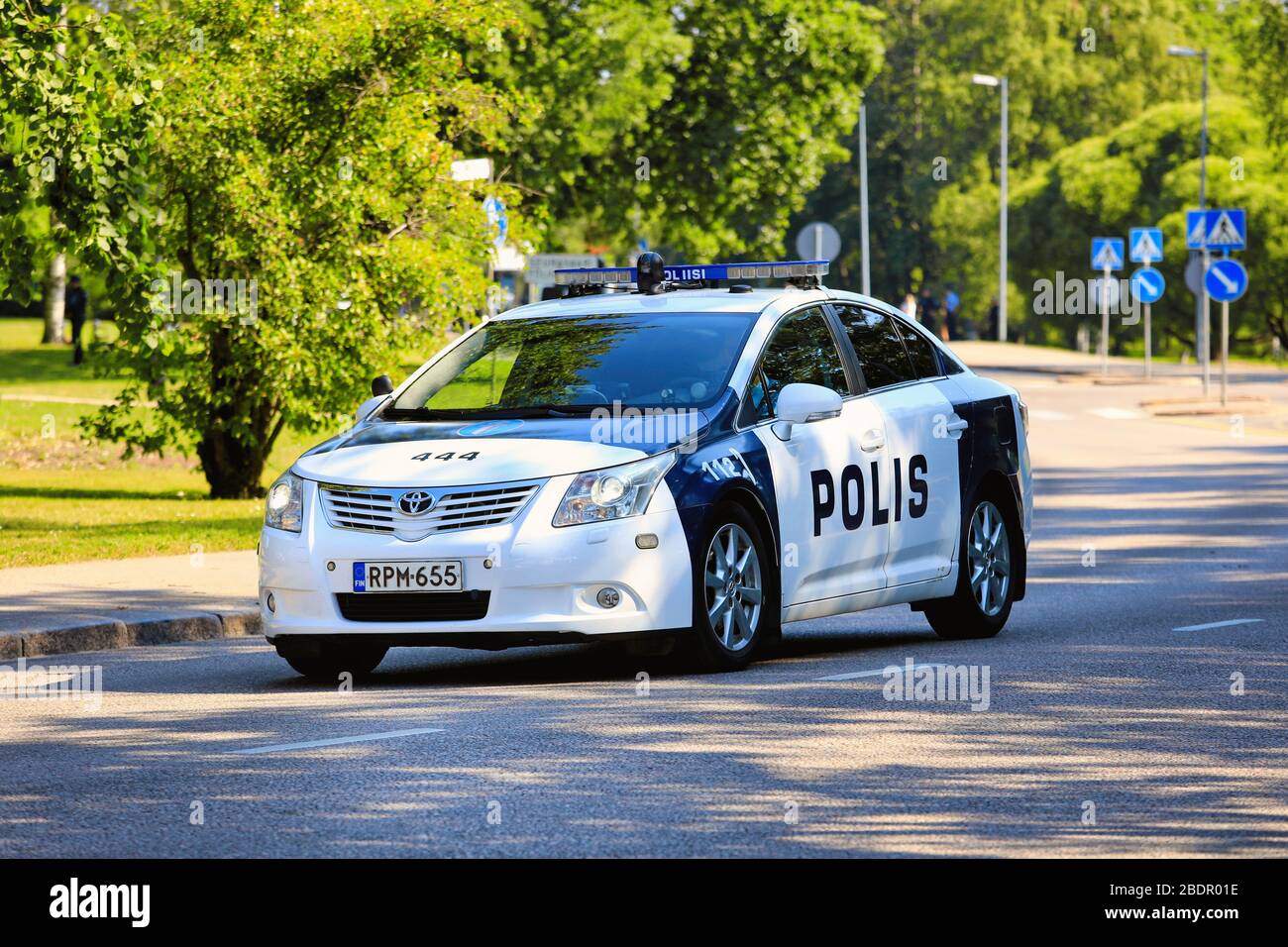 Helsinki, Finnland. Juli 16, 2018. Toyota Avensis Polizeifahrzeug in Helsinki am Tag der historischen Sitzung des Präsidenten der USA und Russlands Helsinki2018. Stockfoto