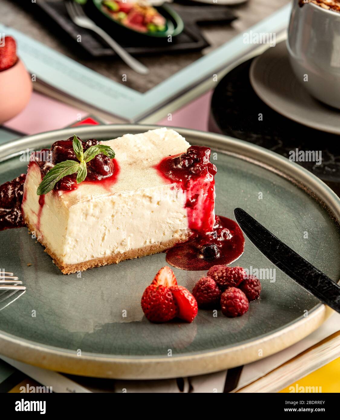 Kasekuchen Kirsche Stockfotos Und Bilder Kaufen Alamy