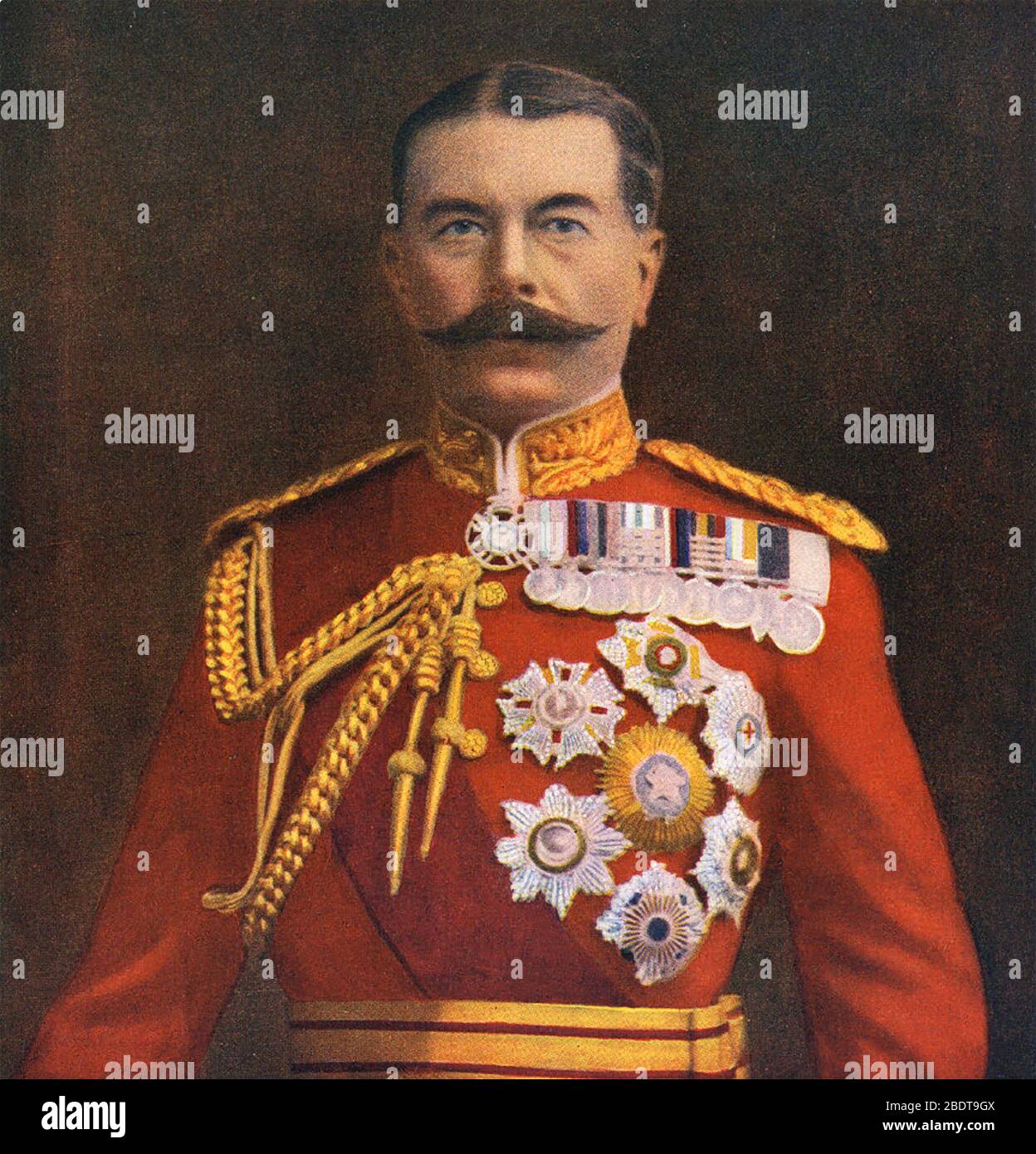 HORATIO HERBERT KITCHENER (1850-1916) Senior British Army Officer in Vollkleidung im Juli 1910 Stockfoto