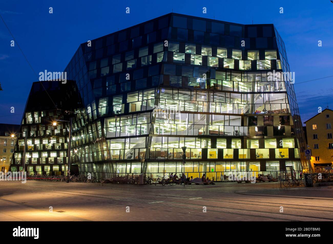 Universitätsbibliothek Freiburg, Neubau, am Platz der UniversitŠt, Freiburg im Breisgau, Deutschland, Stockfoto