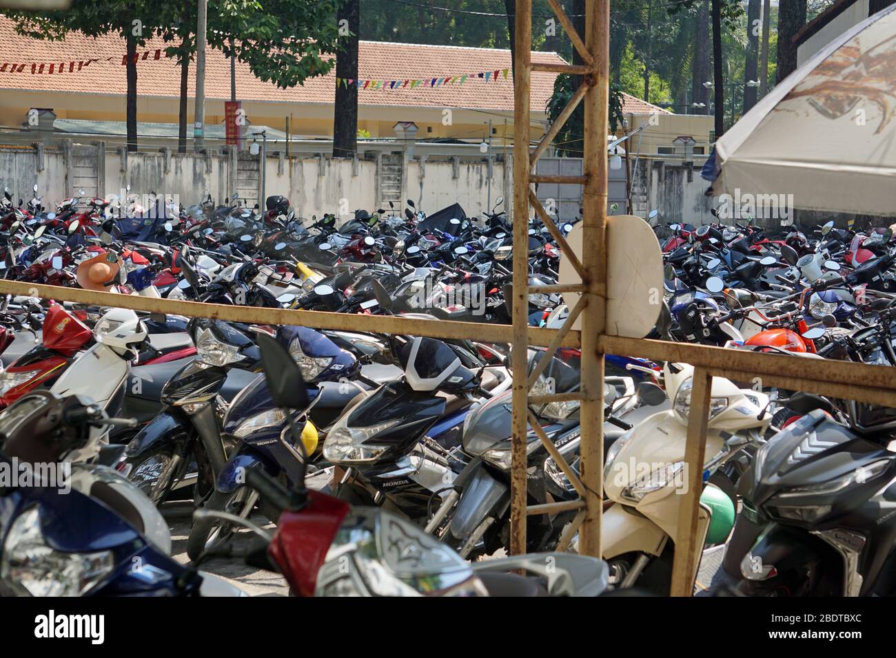 Viele Motorräder in ho Chi minh Stadt in vietnam Stockfoto
