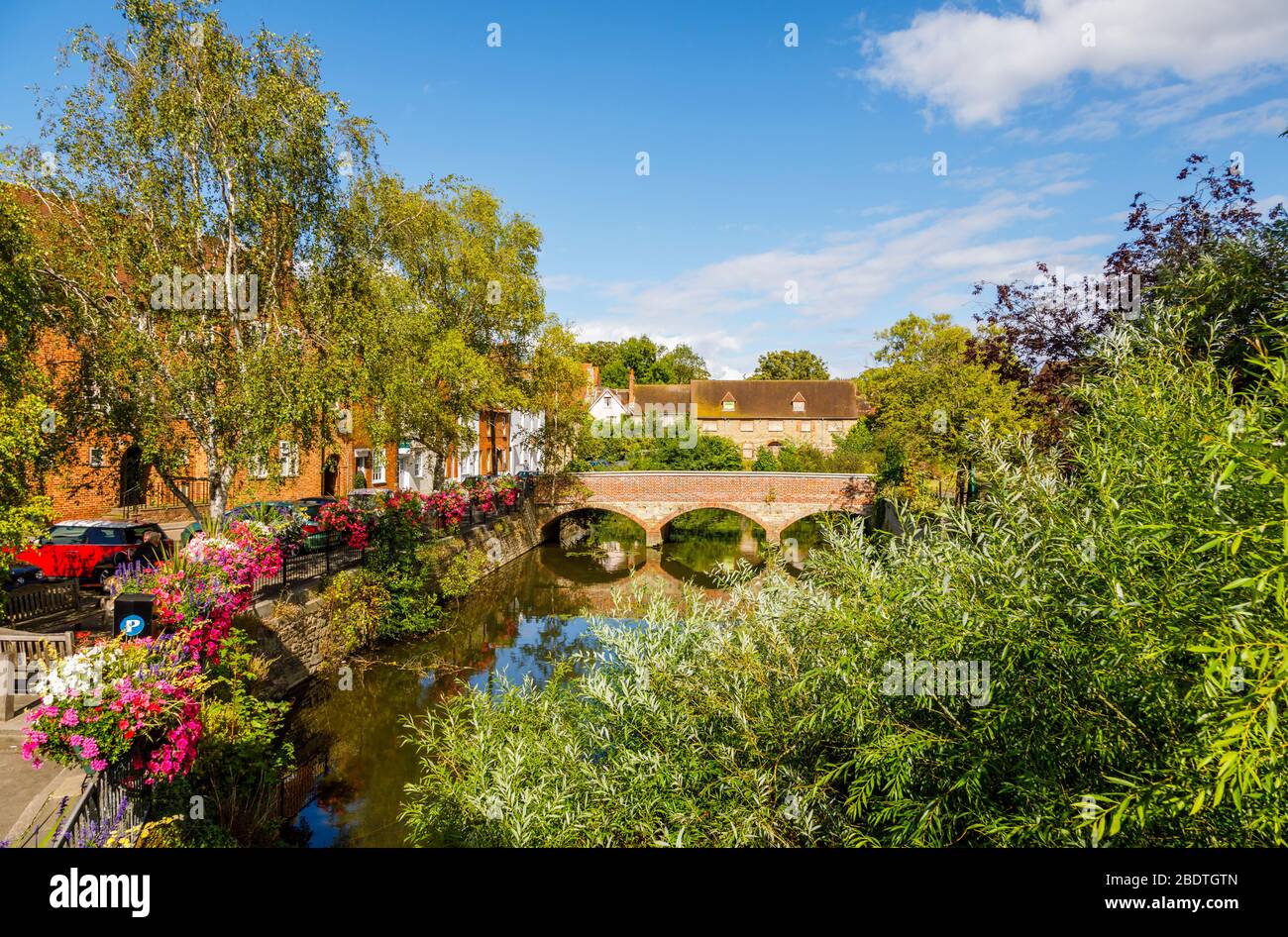 Bögen einer Verlängerung der Abingdon Bridge über die Themse in Abingdon-on-Thames, Oxfordshire, Südostengland, Großbritannien Stockfoto