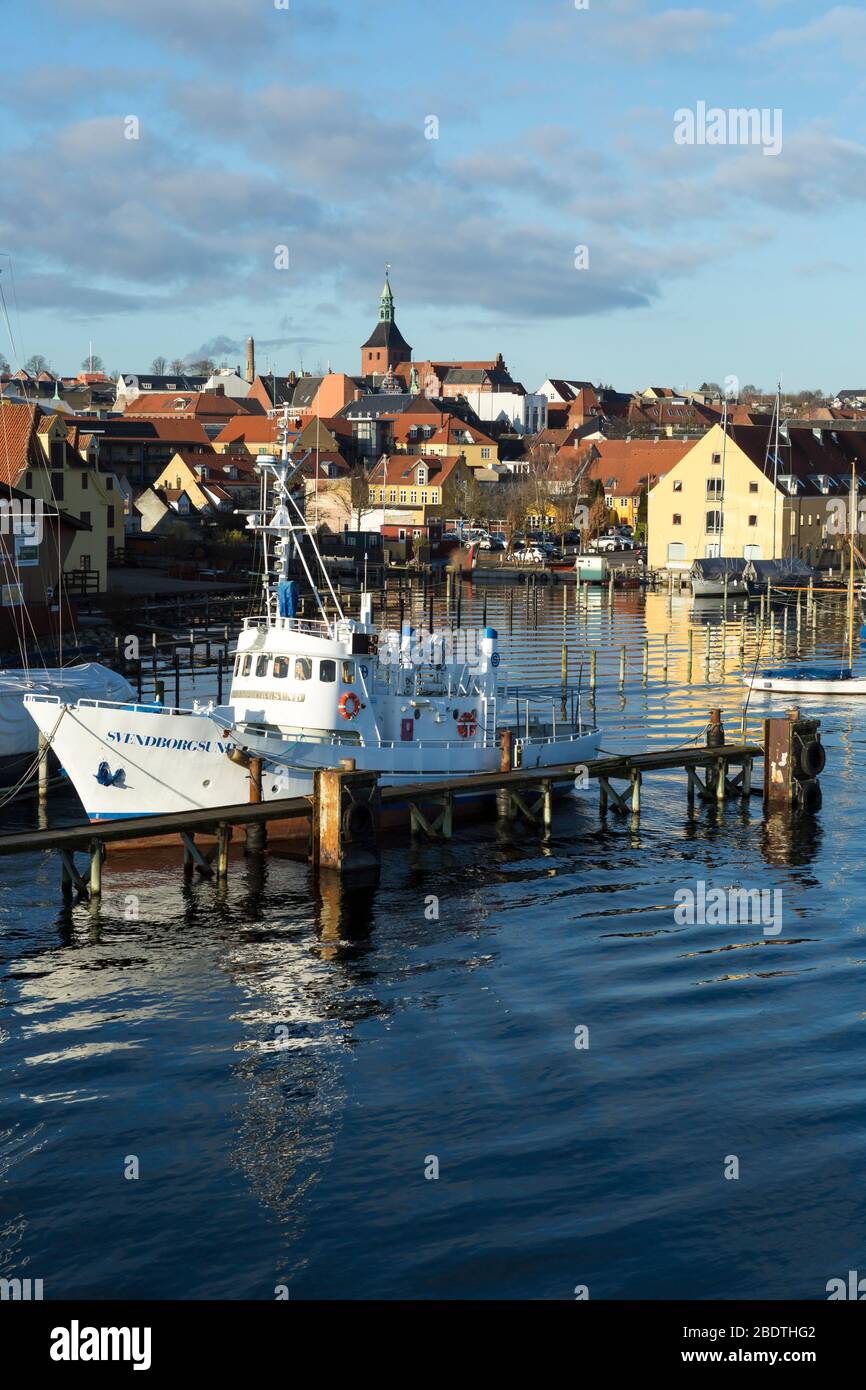 Svendborg Hafen von der Fähre an einem sonnigen Wintertag, Dänemark Stockfoto