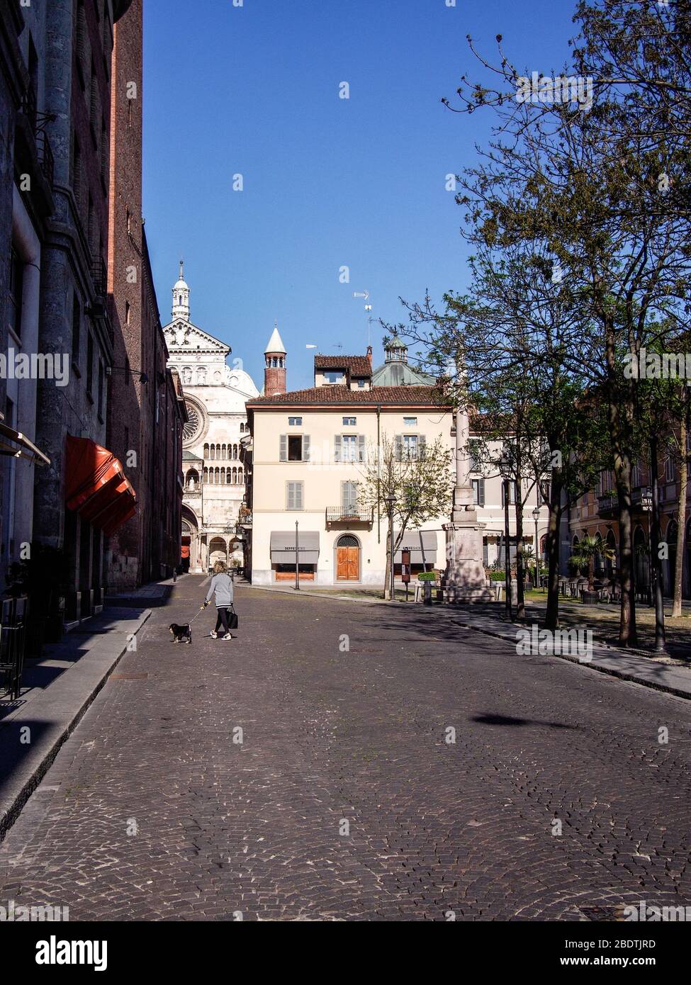 Alltag in Cremona, Lombardei, Italien während des Coronavirus-Ausbruchs, April 2020 Stockfoto