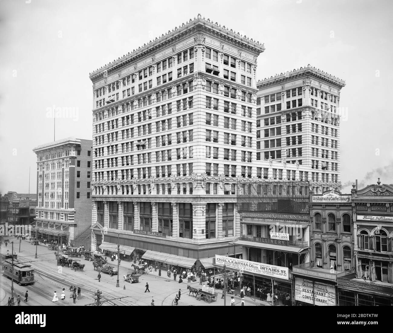 Straßenszene, Maison Blanche Department Store, Canal Street, New Orleans, Louisiana, USA, Detroit Publishing Company, 1910 Stockfoto
