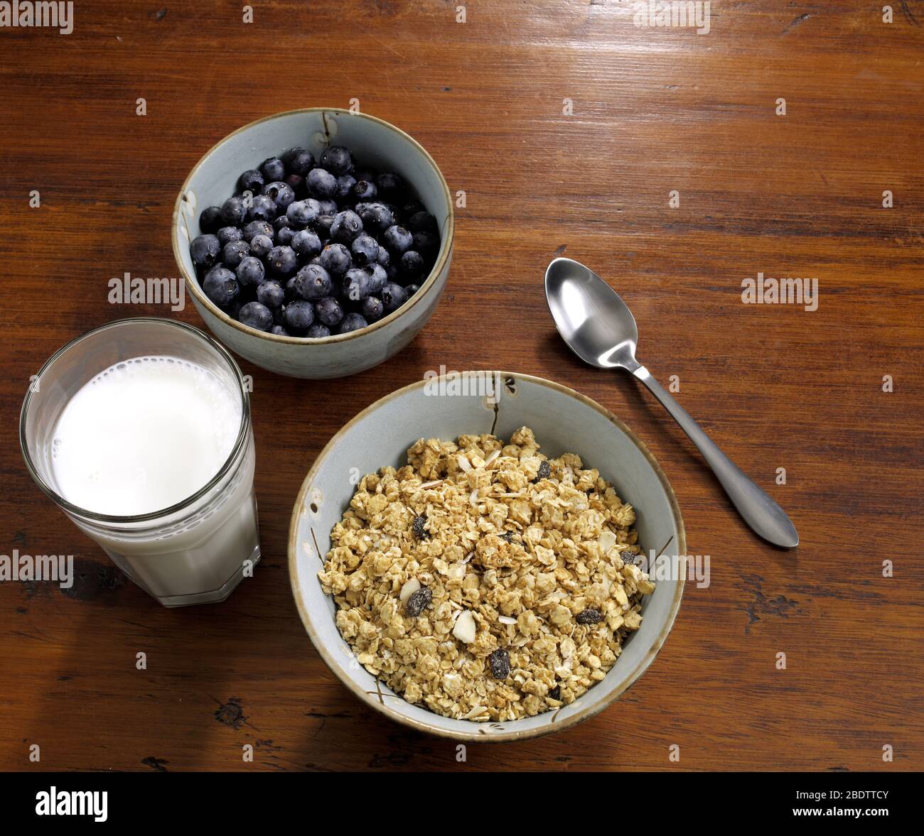 Schüssel mit Frühstücks-Cerealien Stockfoto