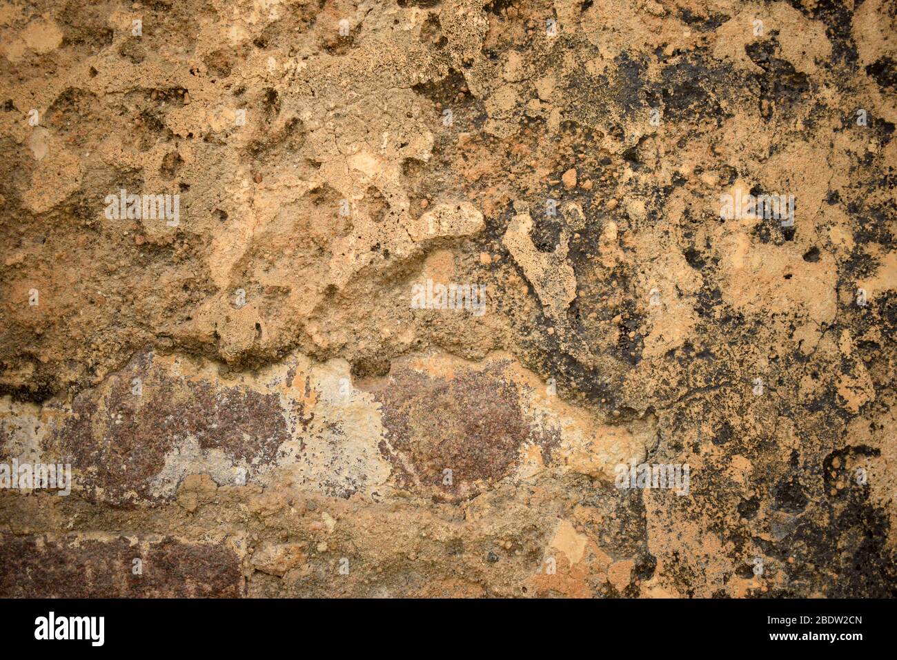 Rough Grunge Vintage hellgrau geschält Zementwand Hintergrund verwittert, schmutzig Alte Textur Stockfoto