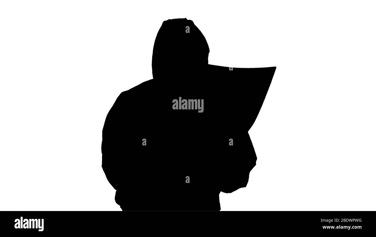 Silhouette Medic in weiß hazmat Schutzanzug Überprüfung und sc Stockfoto