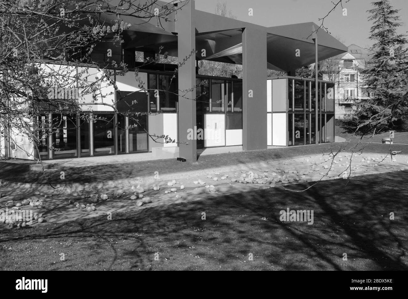 Zürich/Schweiz: Das Corbusier Museum in Seefeld ist wegen CoVid19 Virus Log Down geschlossen Stockfoto