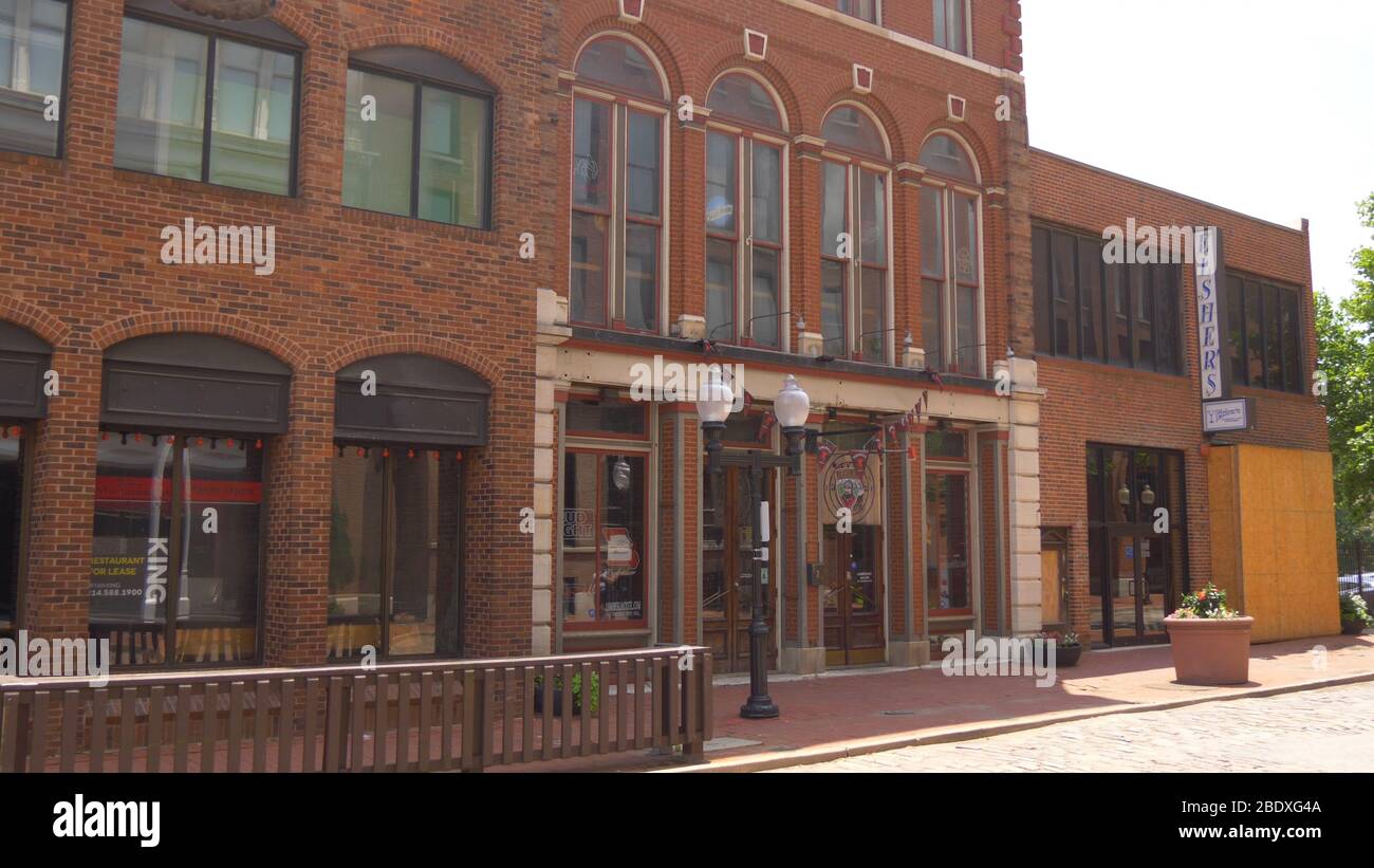 Lacledes Landing St. Louis Street View - ST. LOUIS, VEREINIGTE STAATEN - 19. JUNI 2019 Stockfoto