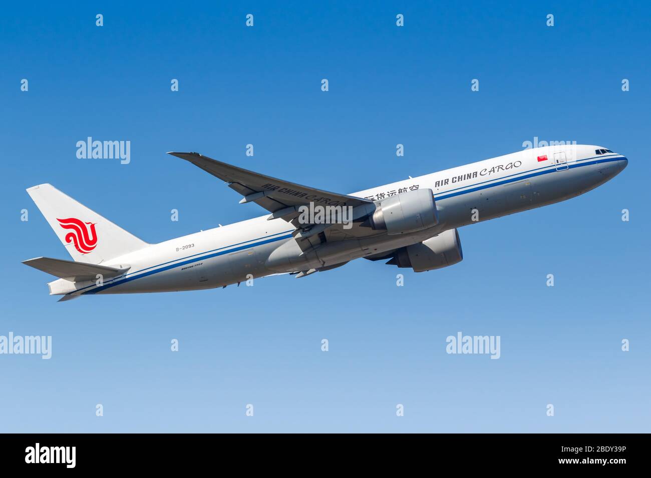 Frankfurt, Deutschland – 7. April 2020: Air China Cargo Boeing 777F Flugzeug am Flughafen ...