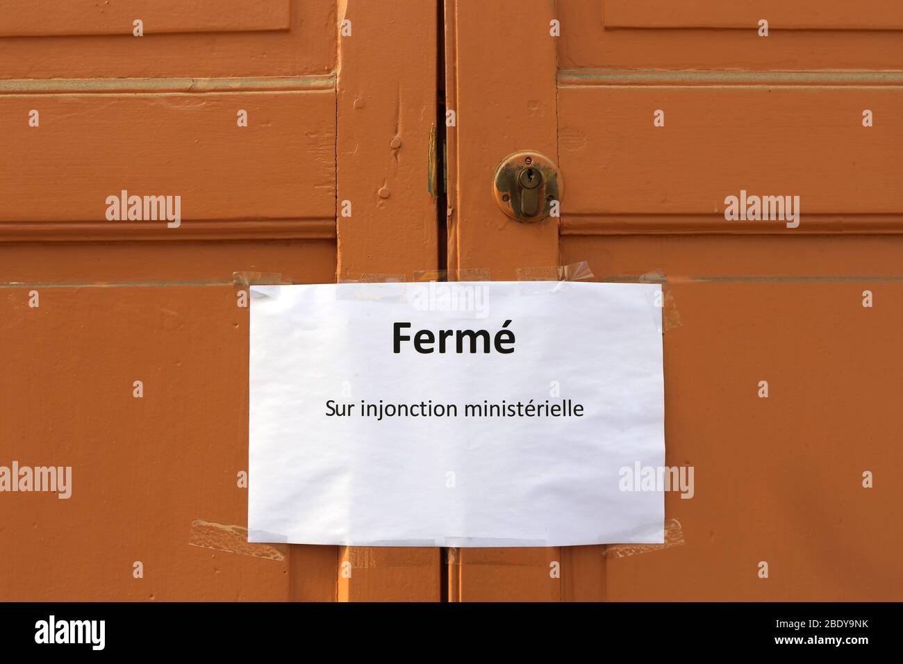 Fermeture administrative et gouvernementale. Gare du TMB. Tramway du Mont-Blanc. Saint-Gervais-les-Bains. Haute-Savoie. Frankreich. Stockfoto